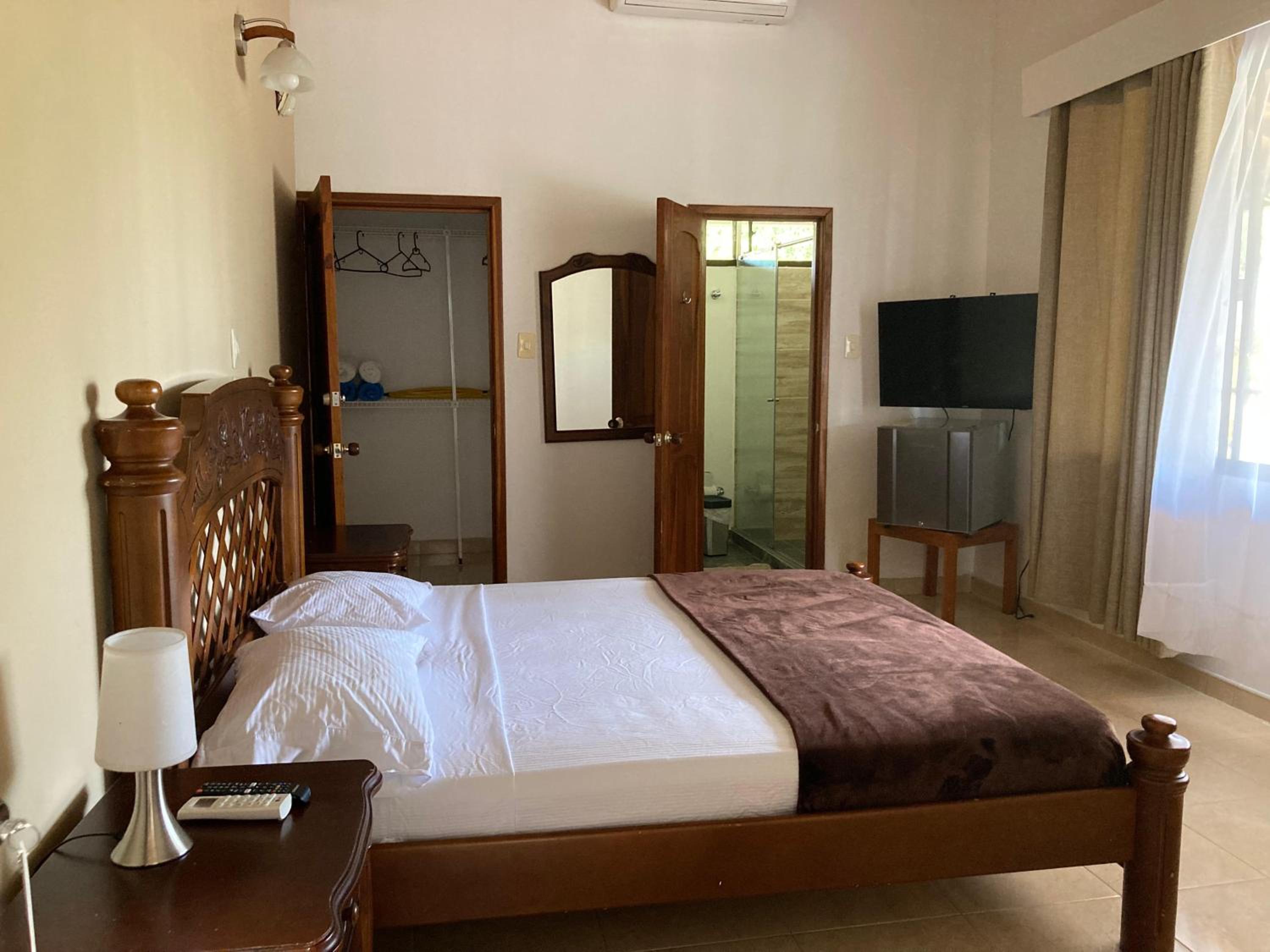 Large Double Room