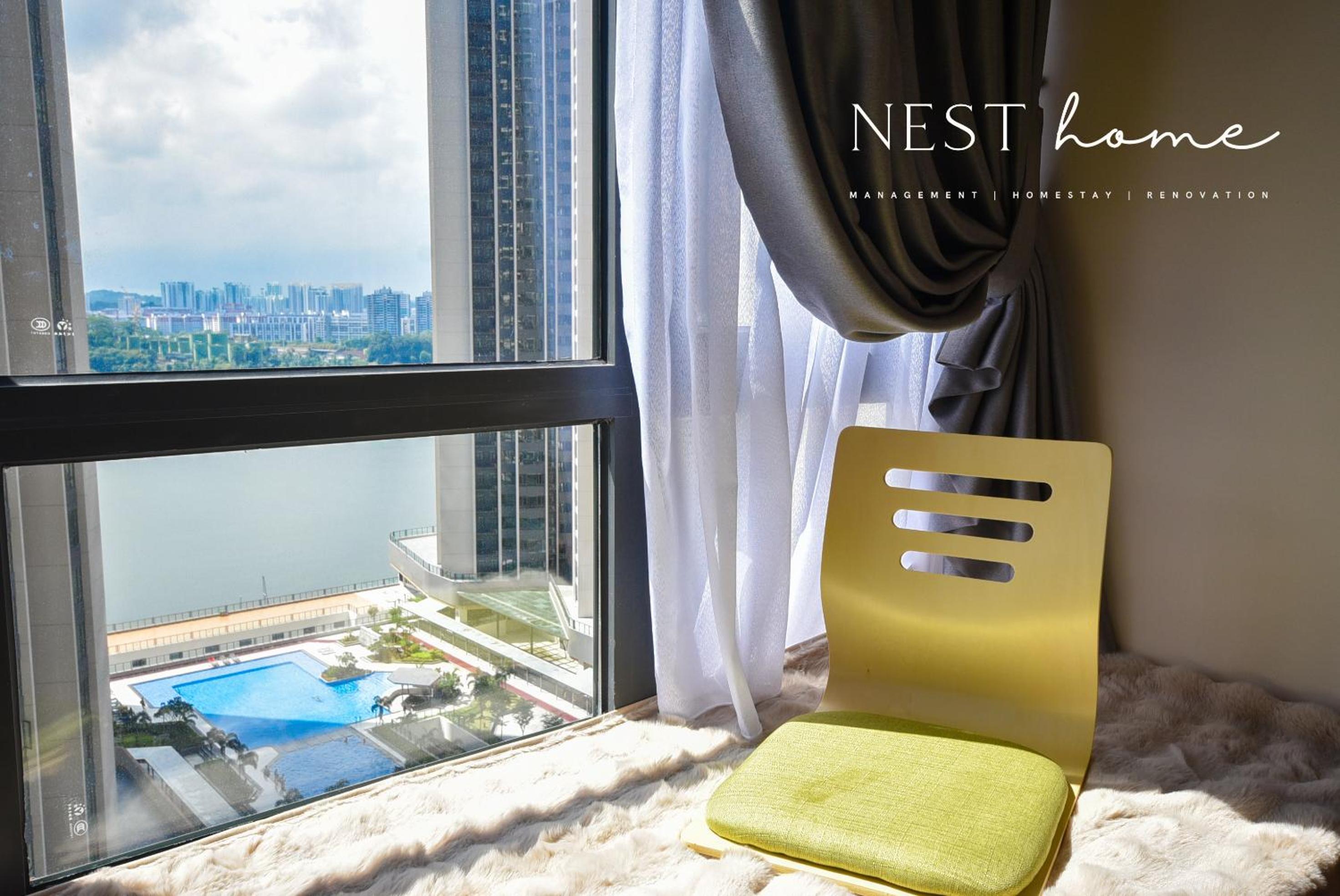Three-Bedroom Apartment with Sea View