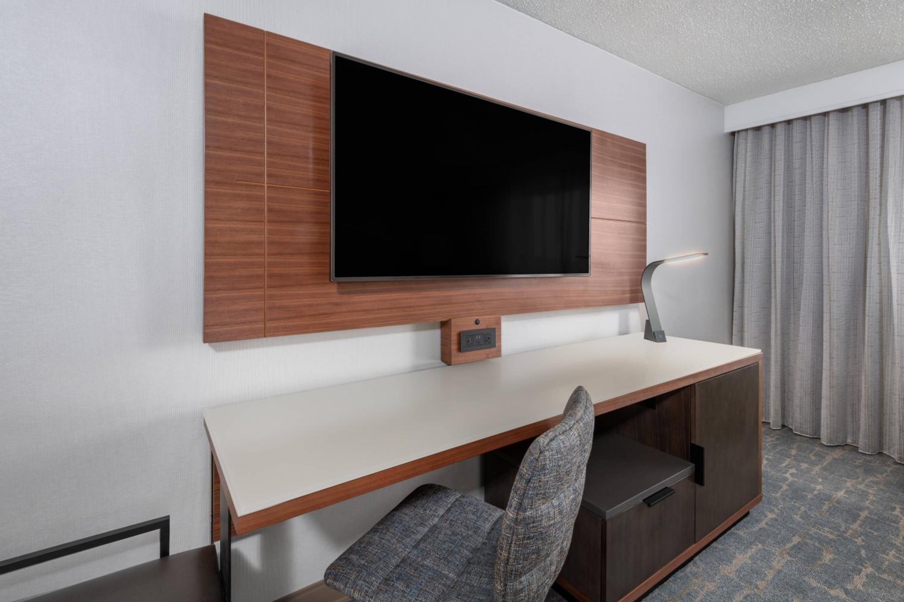 King or Double Room - Concierge Level photo 2