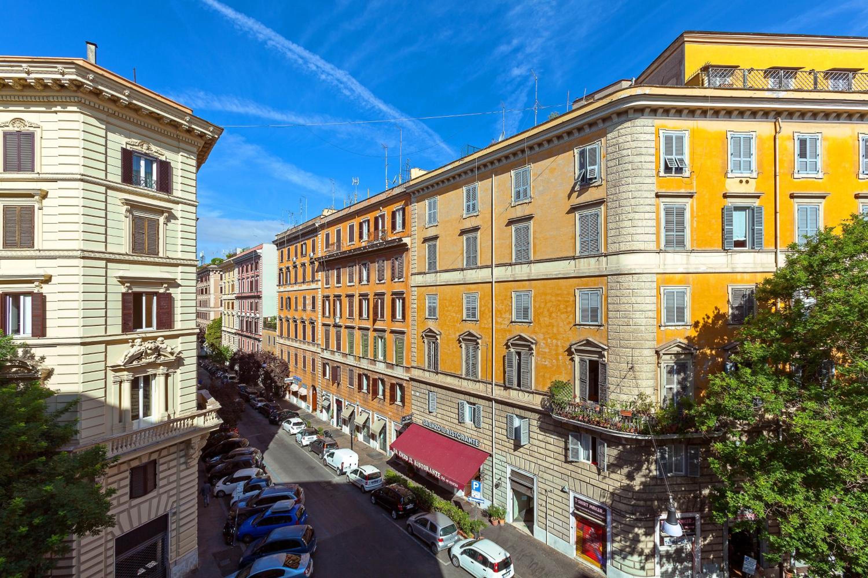 Deluxe Triple Room, Larger Guest room, Limited view