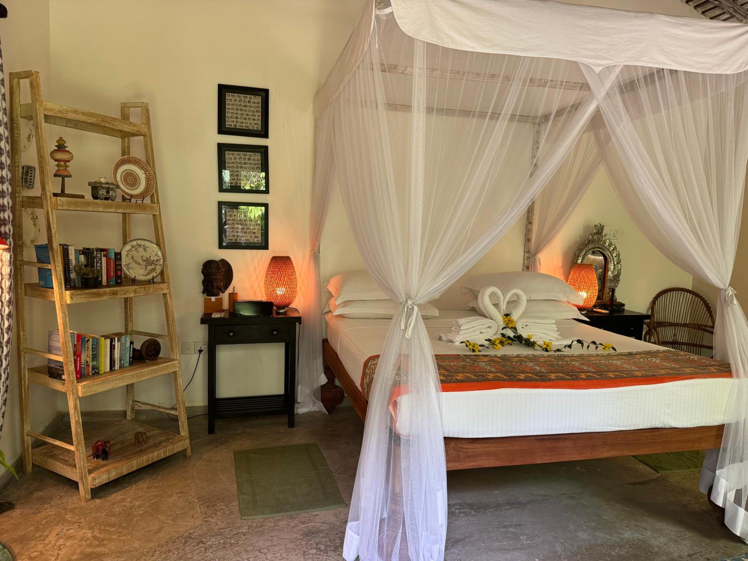 Standard Double Room - Photo 8