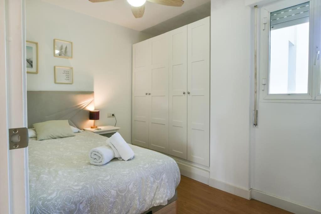 Three-Bedroom Apartment photo 3