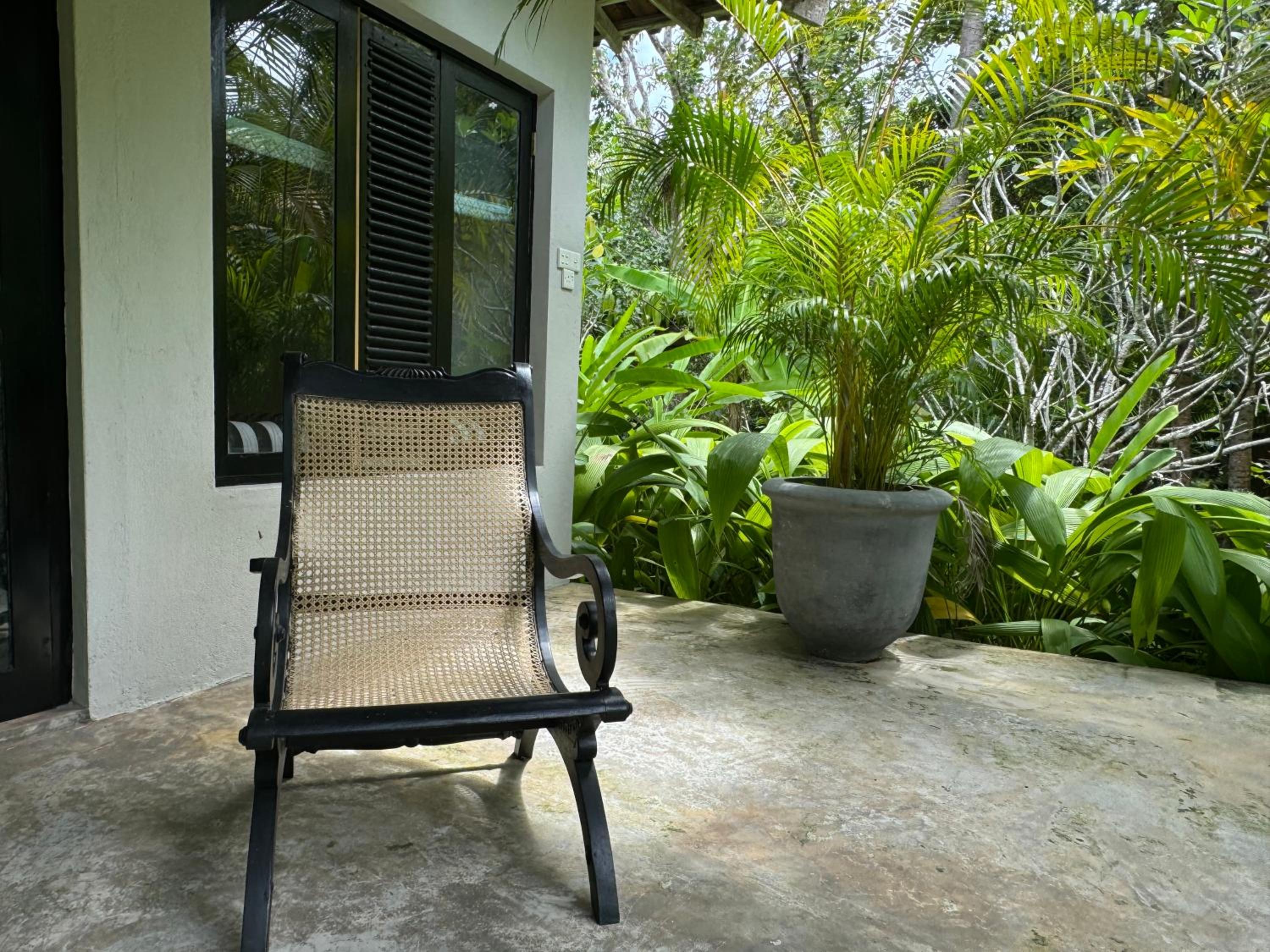 Deluxe Suite - Photo 12