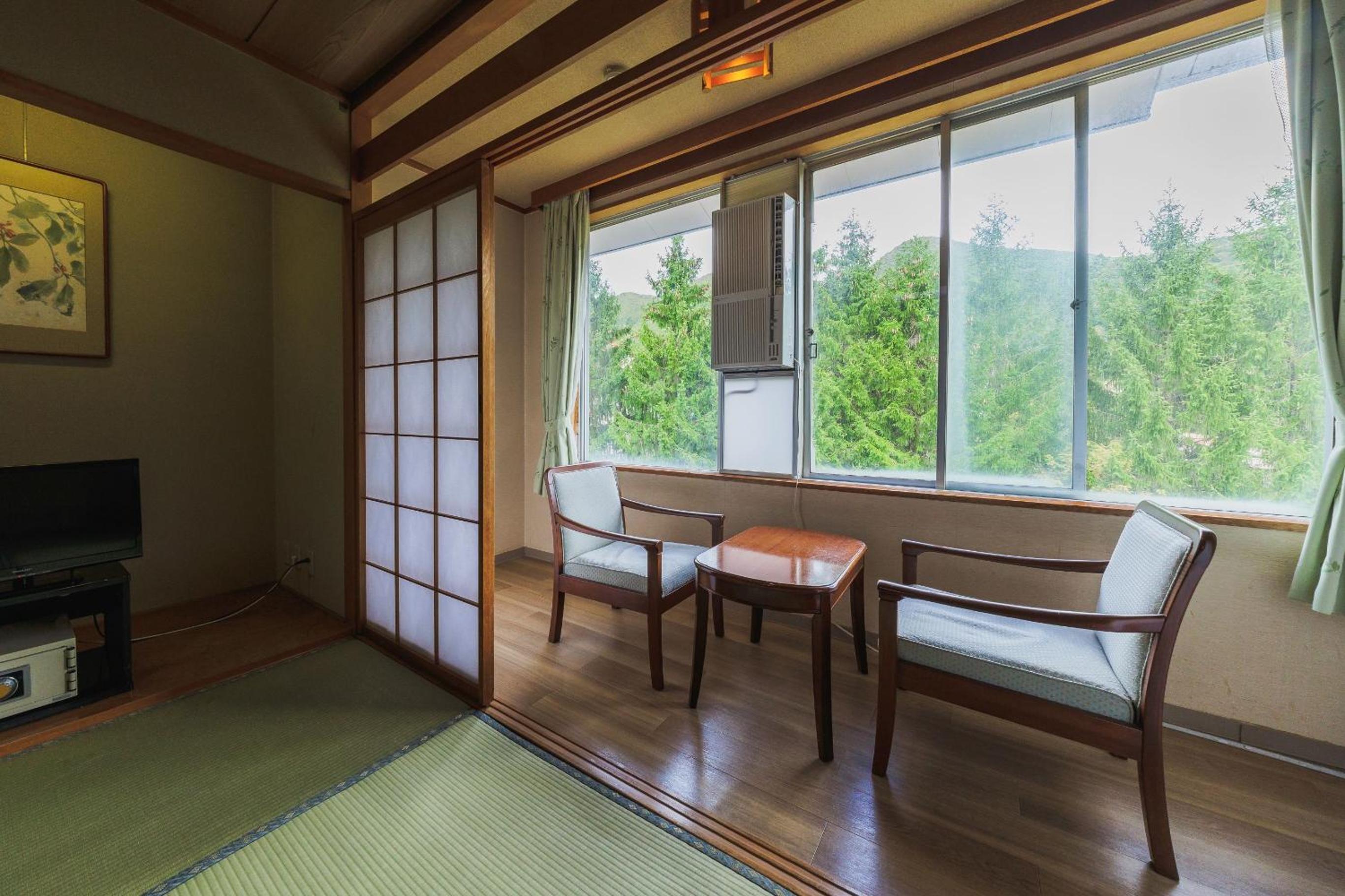 Standard Japanese-Style Room - Non-Smoking - Photo 3