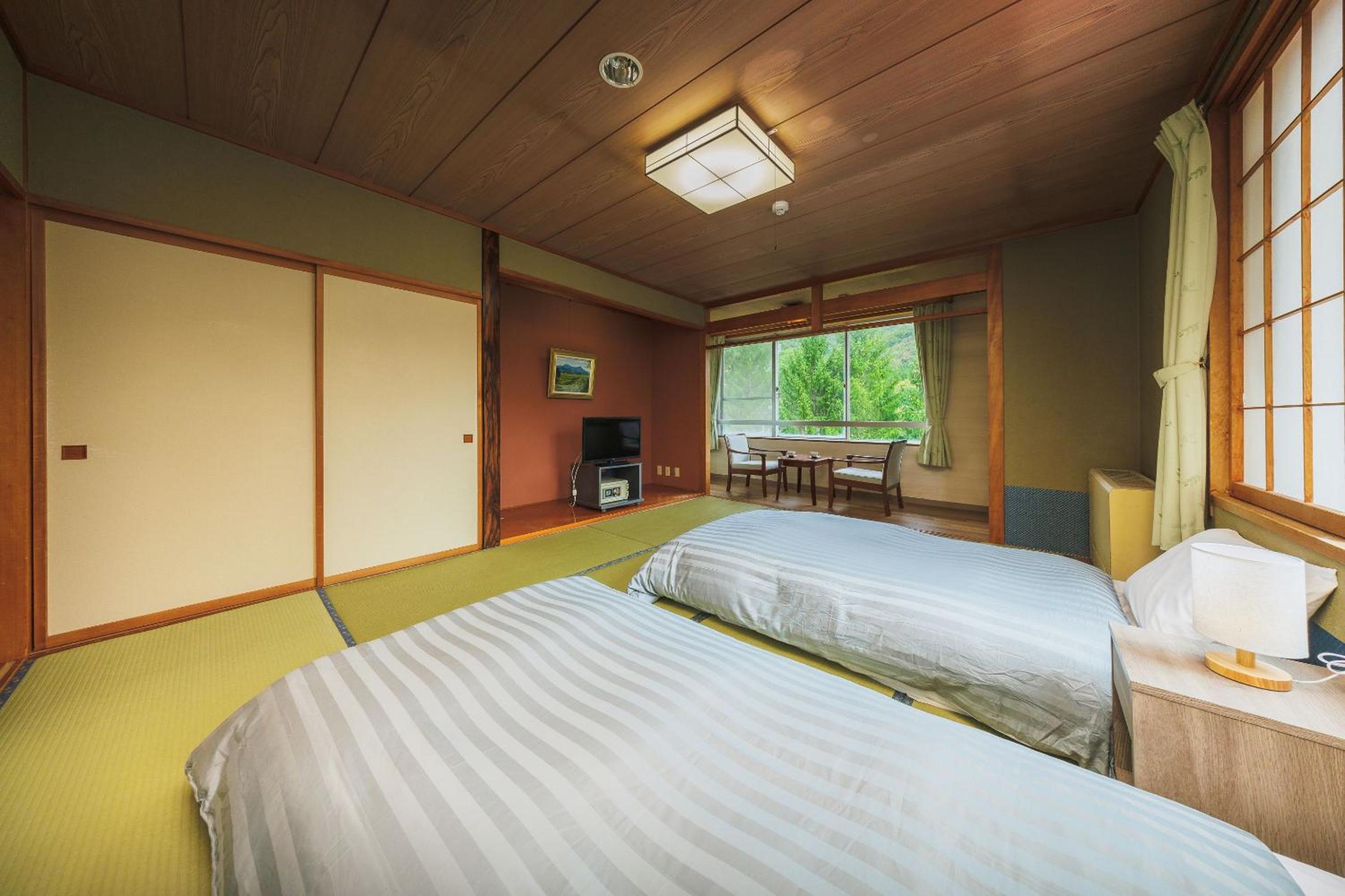 Japanese-Style Room with Bed- Non-Smoking - Photo 2