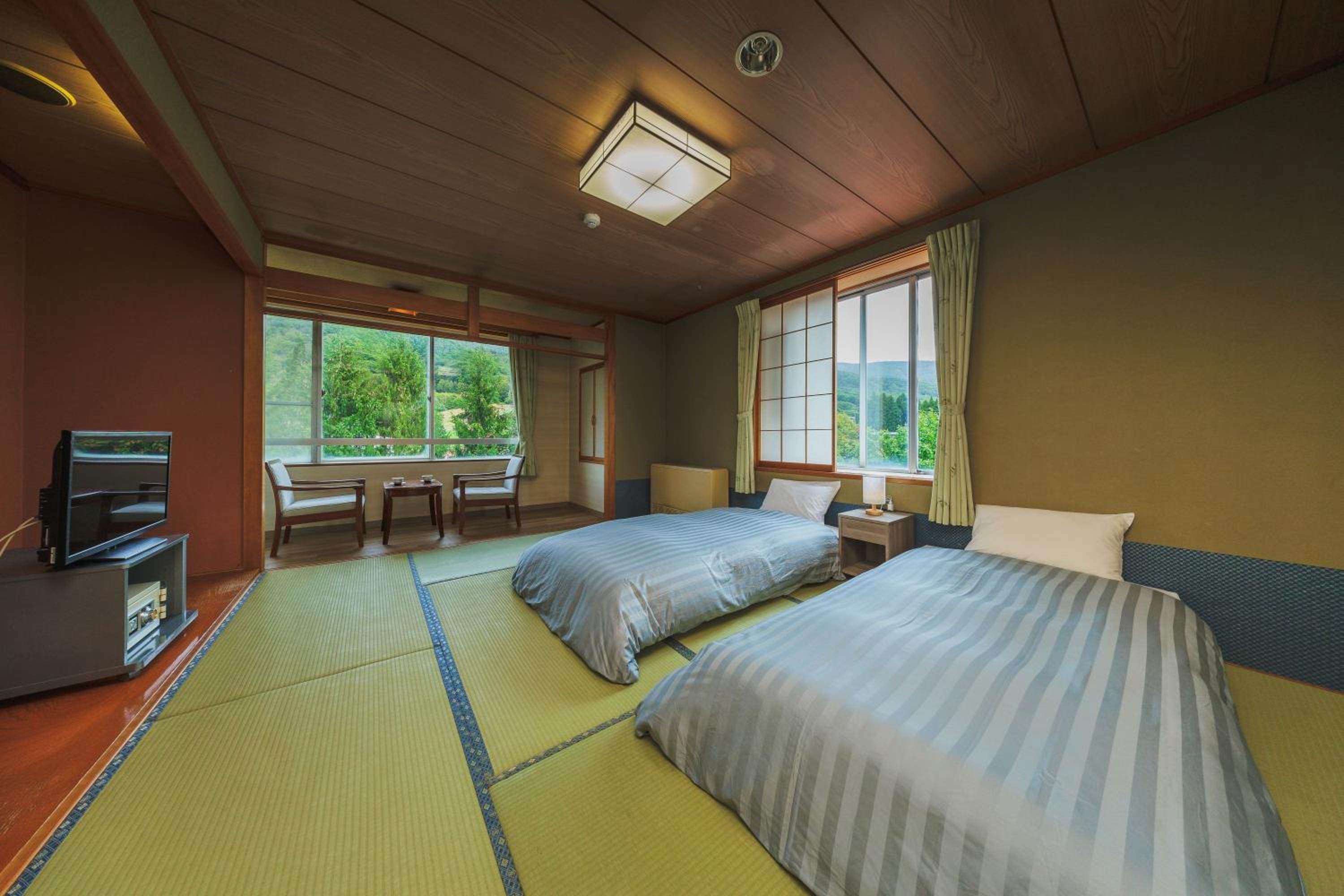 Japanese-Style Room with Bed- Non-Smoking - Photo 1