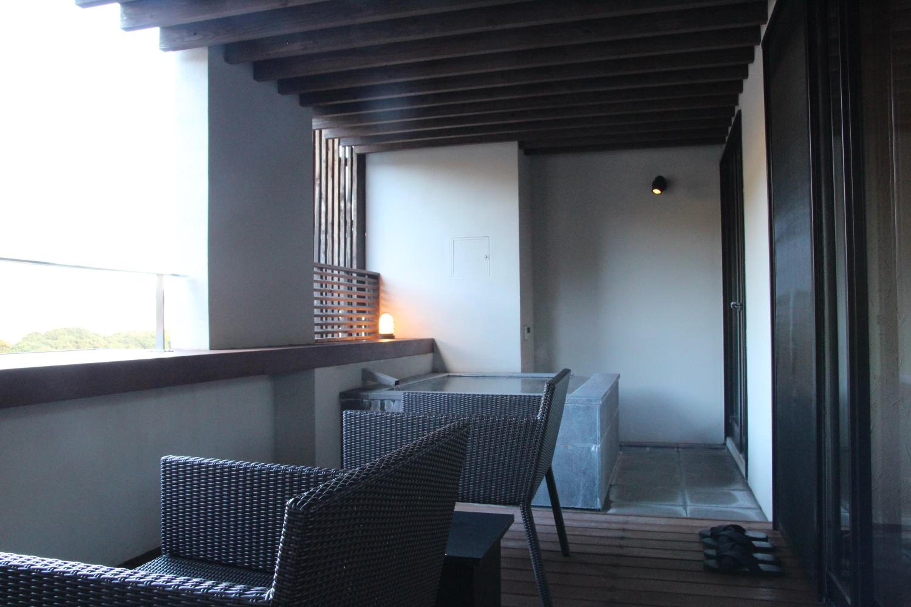 【Adult Only】Luxury Tower - Deluxe Twin Room with Open-Air Bath / Japanese Style Dinner thumbnail 5