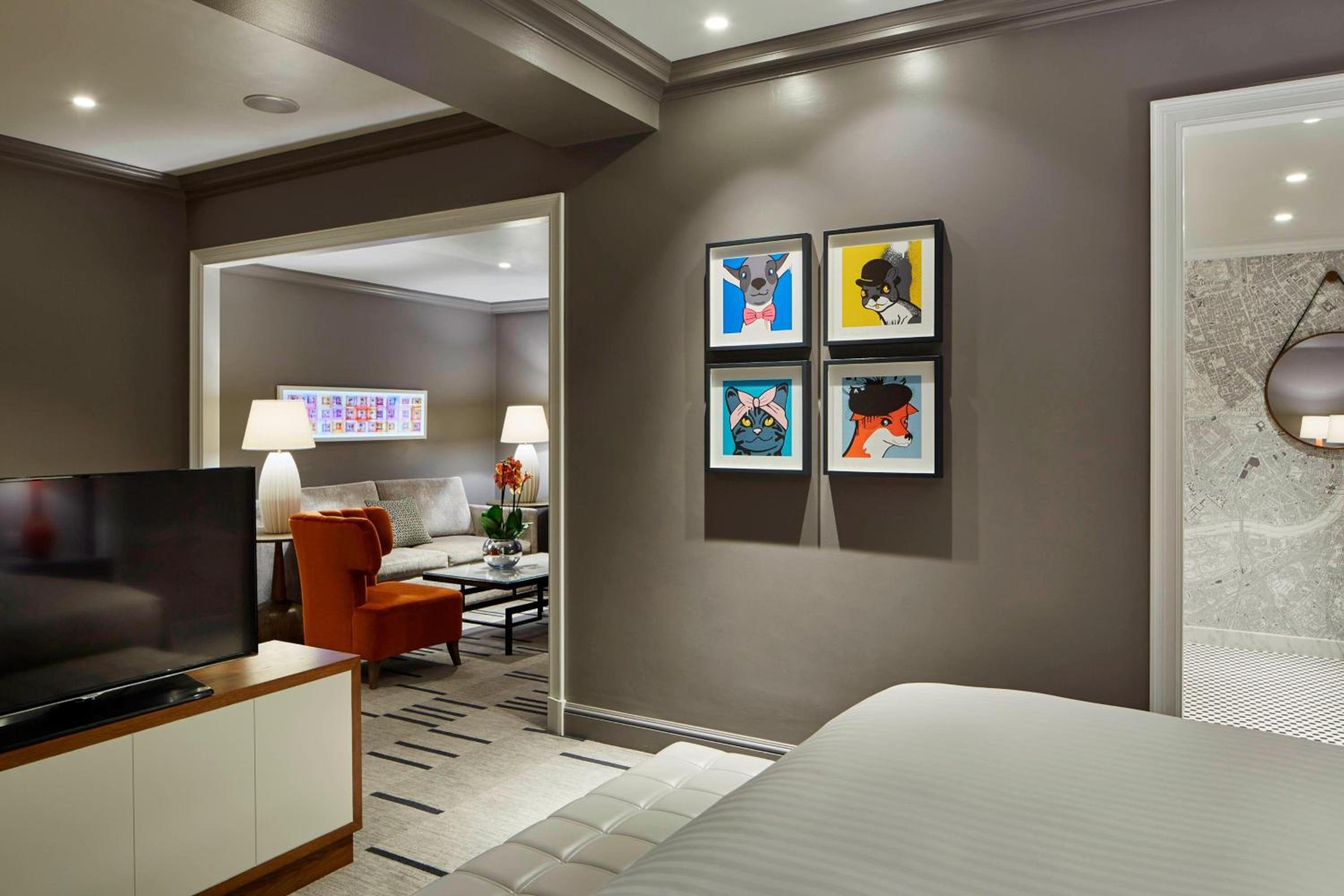Suite with Balcony and Lounge Access