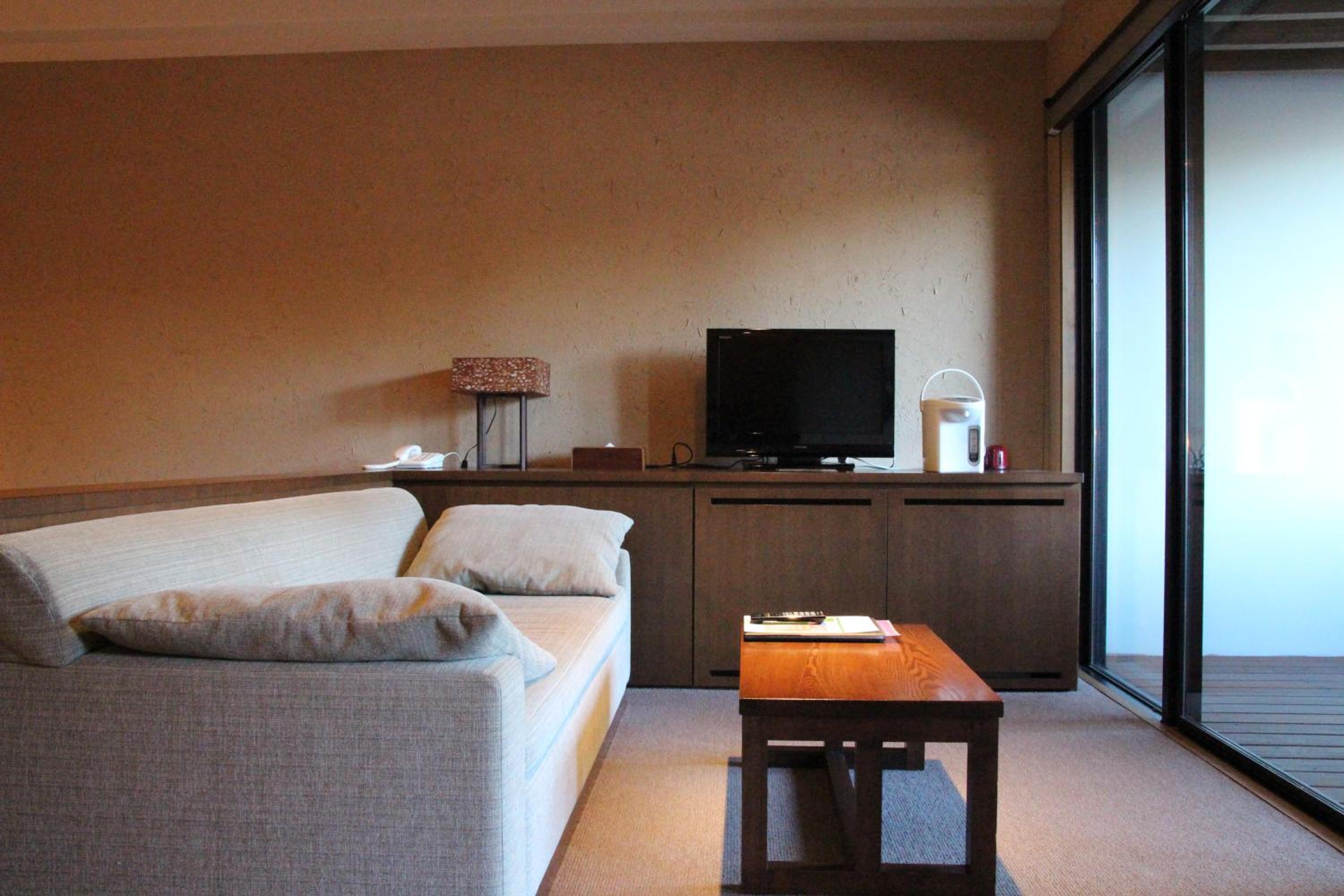 【Adult Only】Luxury Tower - Deluxe Twin Room with Open-Air Bath / Japanese Style Dinner