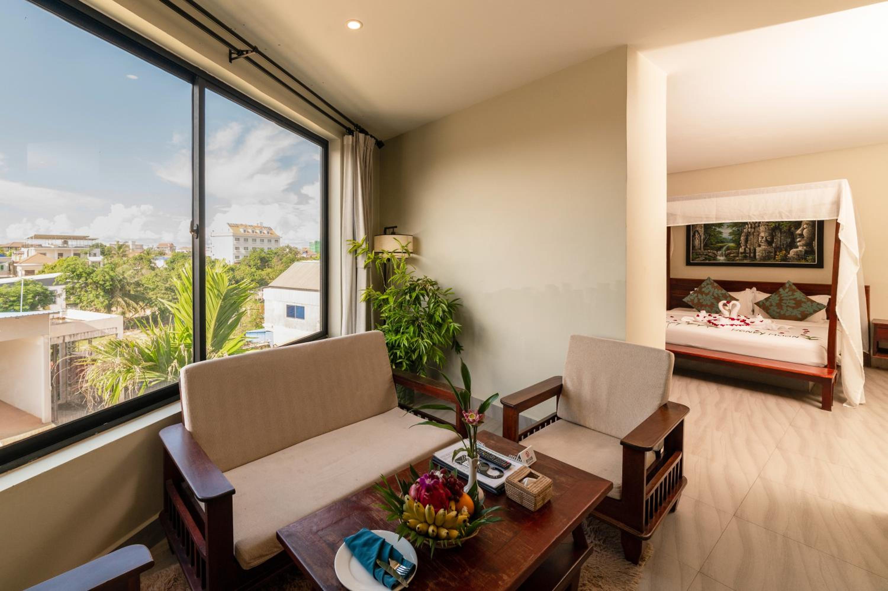 Suite King Room - Photo 6