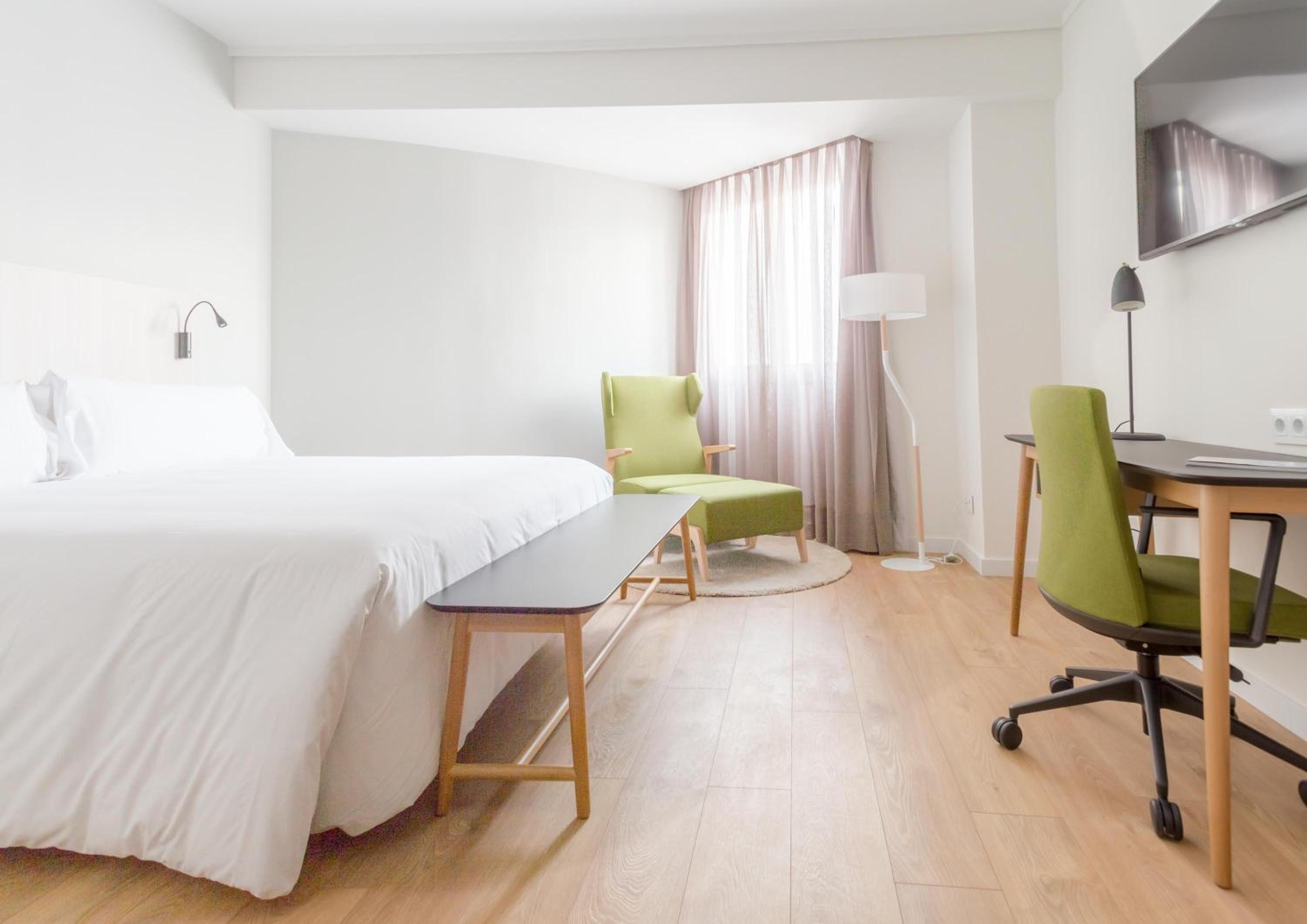 Superior Double or Twin Room - Photo 4