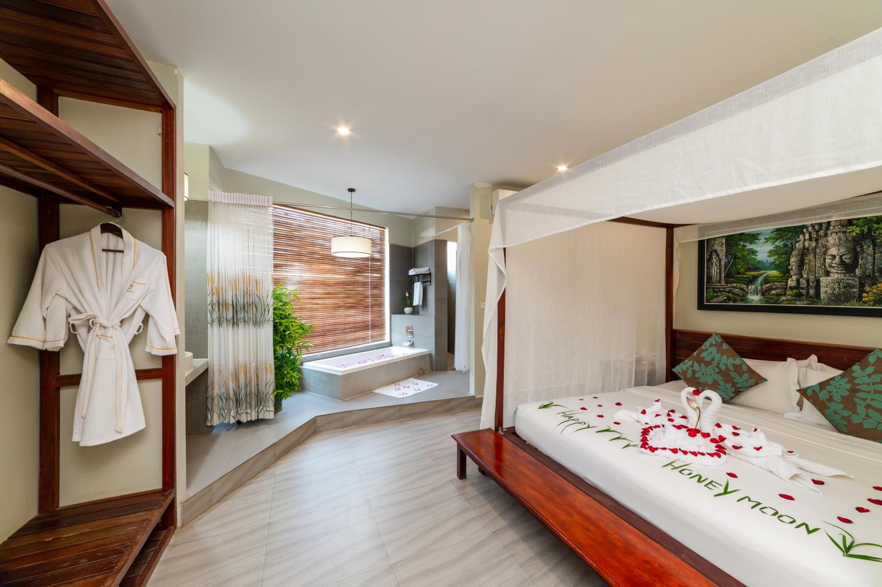 Suite King Room - Photo 9