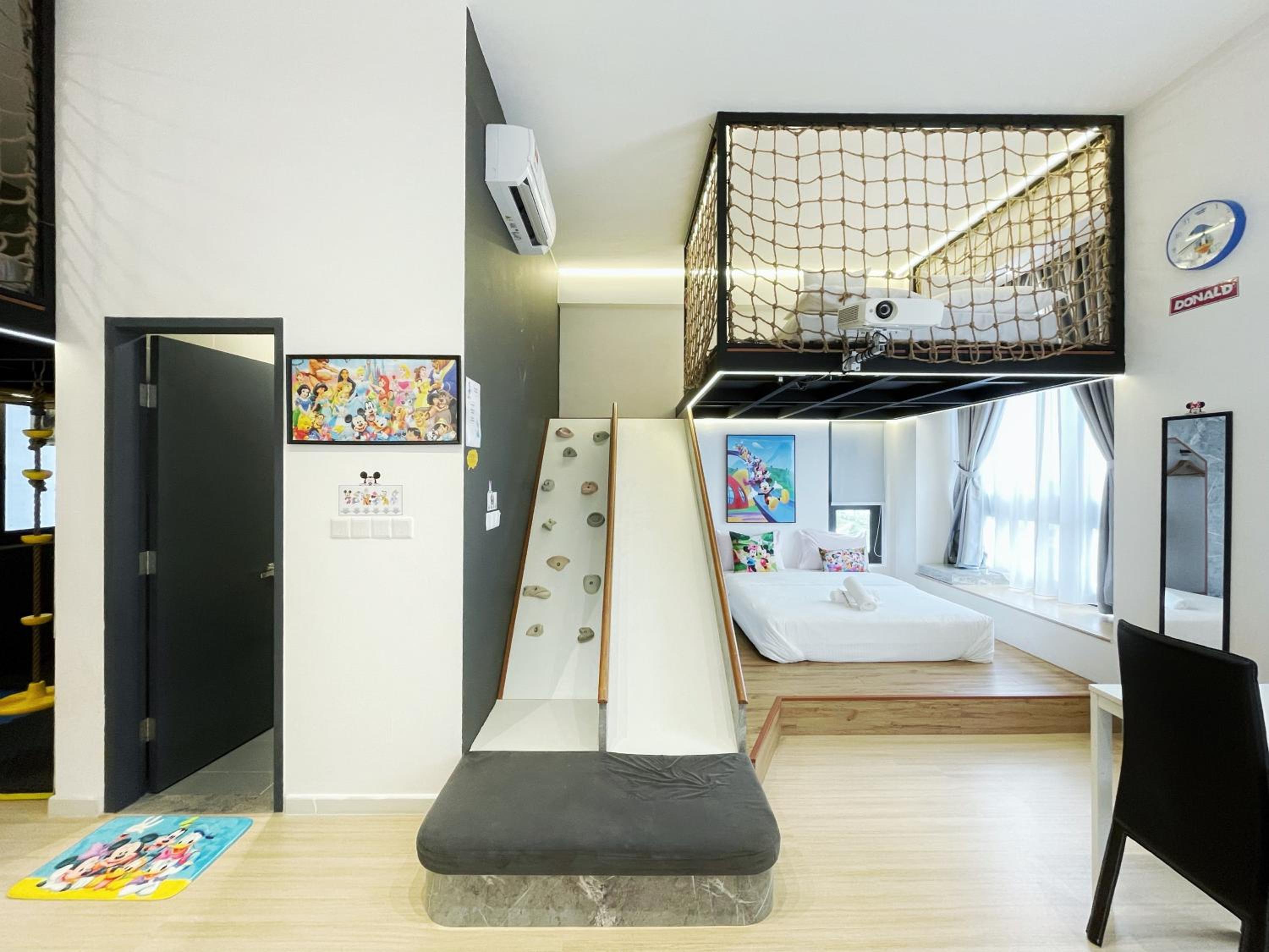 Loft photo 2