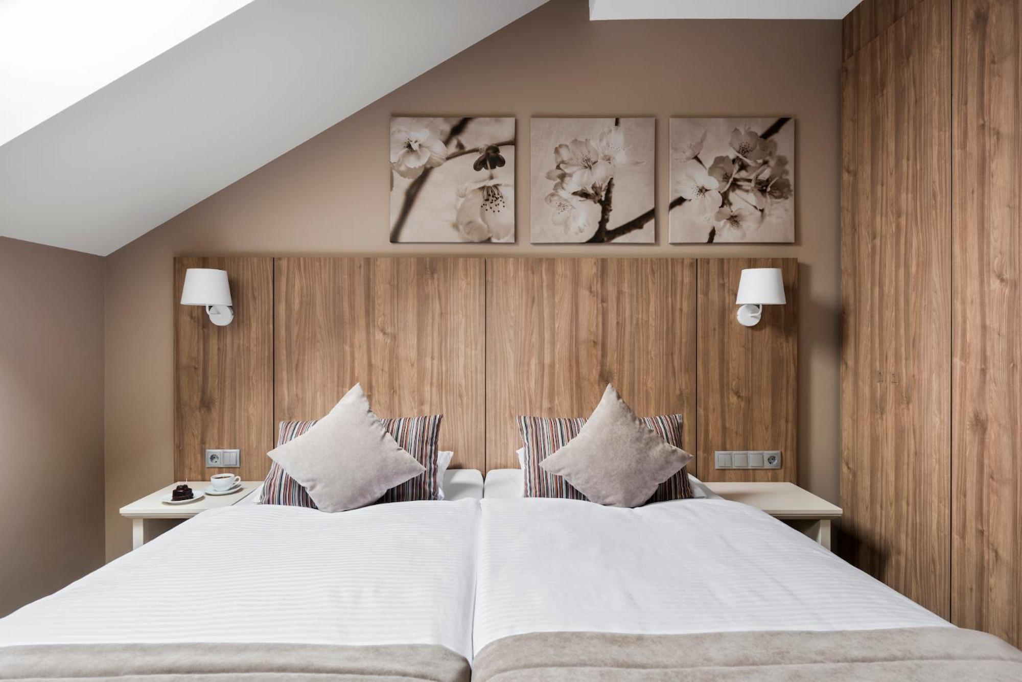 Mansard Twin Room - Photo 8