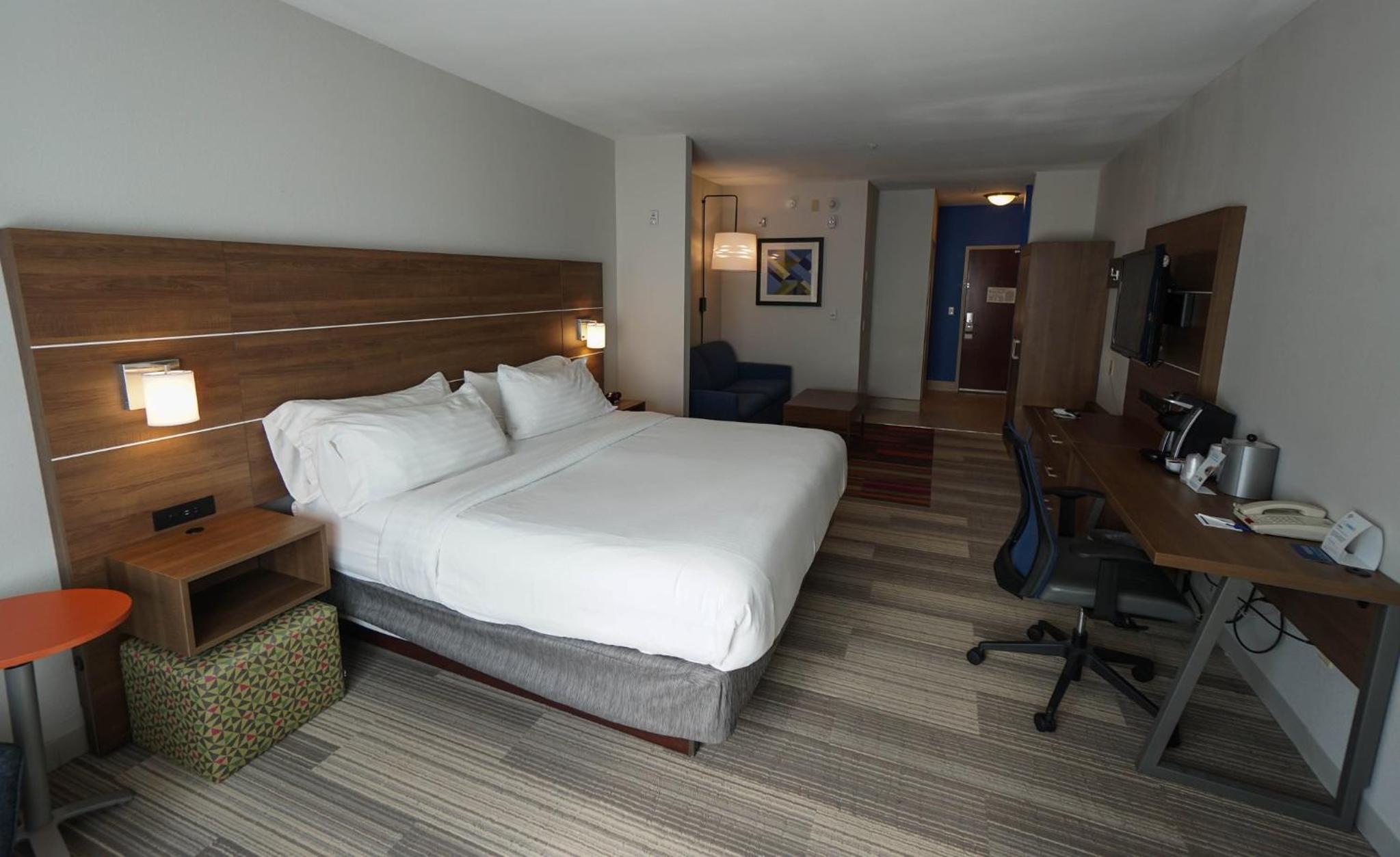 King Suite - Photo 8