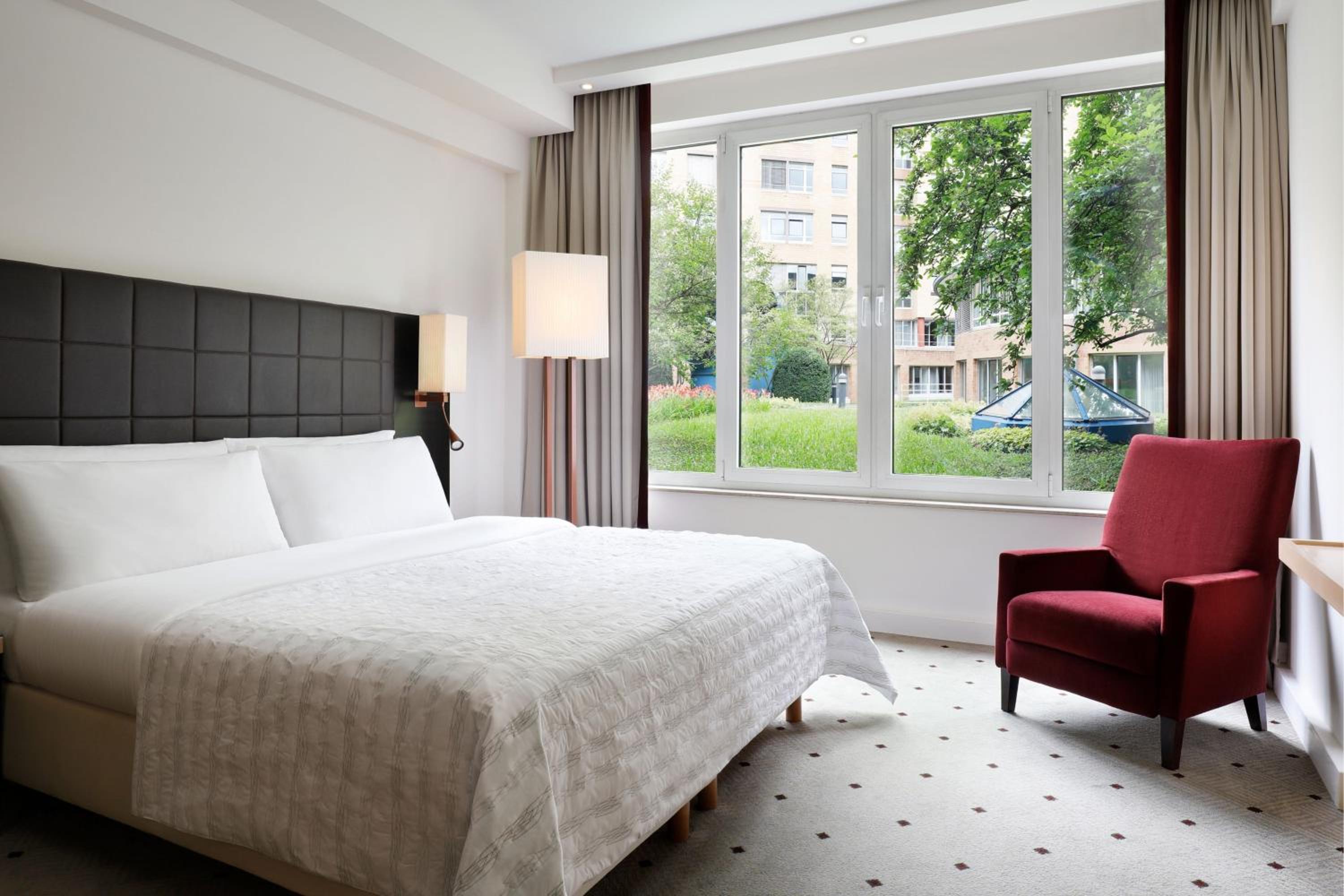 Superior King Room photo 3
