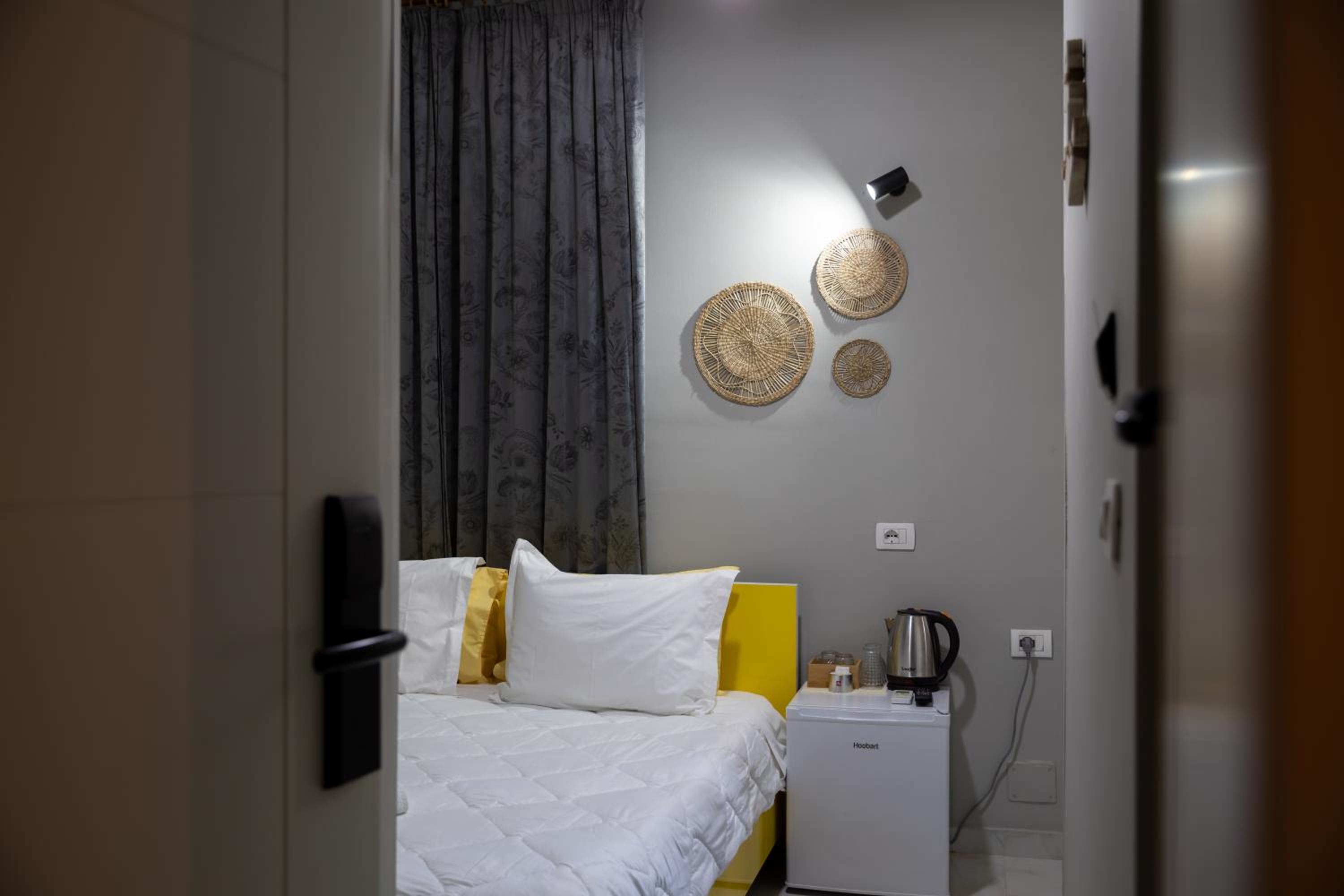 Small Double Room photo 1