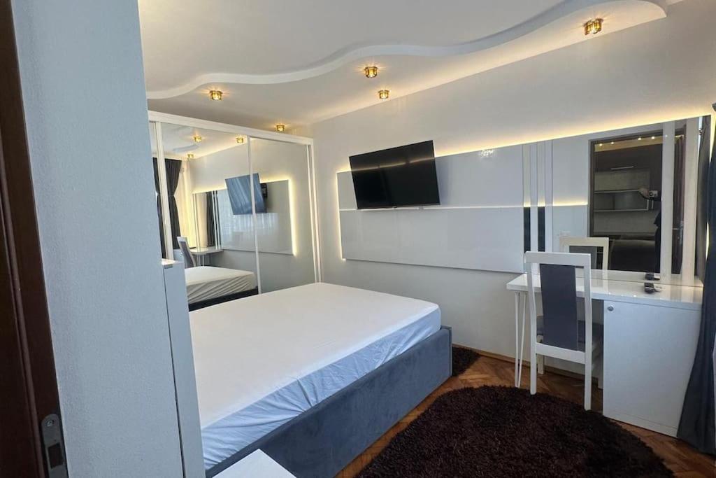Two-Bedroom Apartment with Garden View photo 1