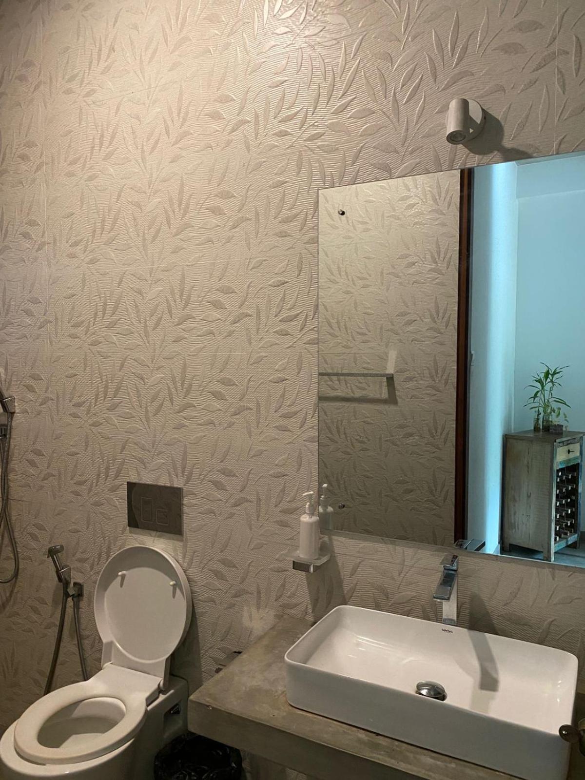Standard Double Room With Fan photo 2