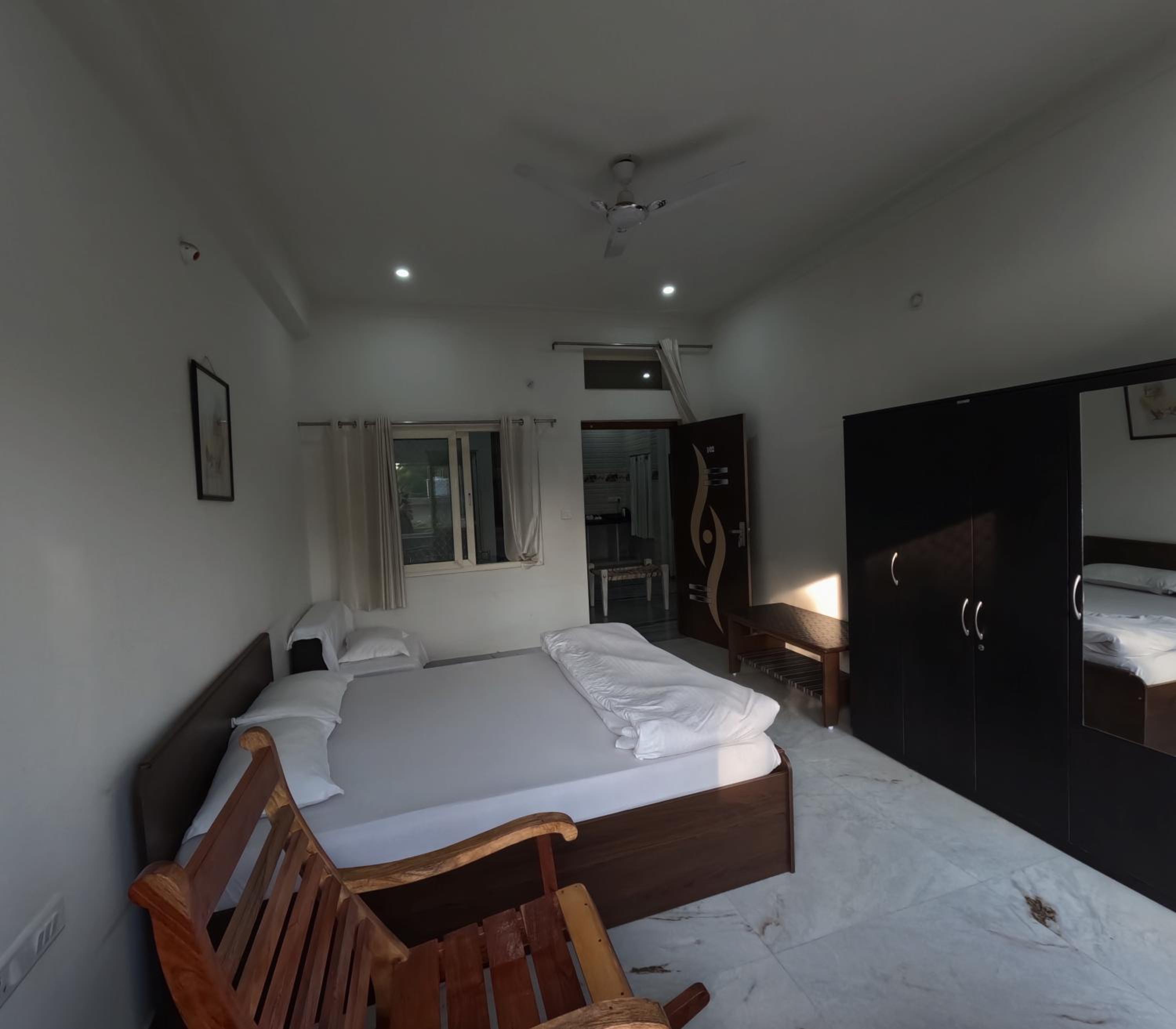 Deluxe Double Room With Balcony