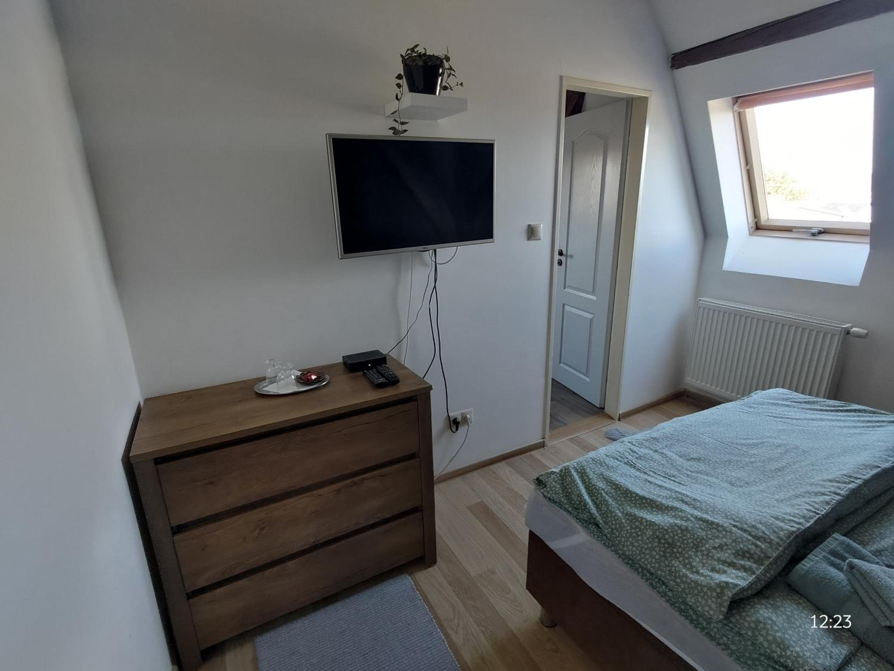 Small Double Room photo 1