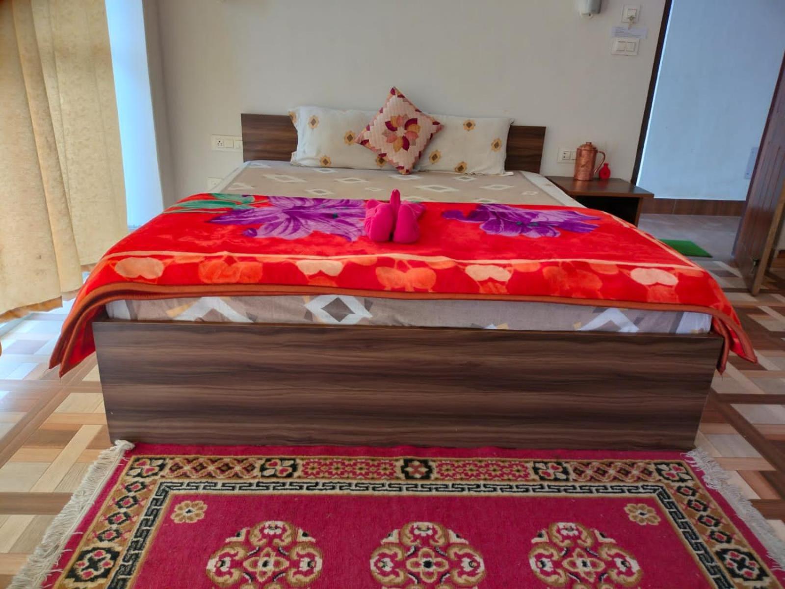 Double Room With Balcony (2 Adults + 1 Child) photo 3