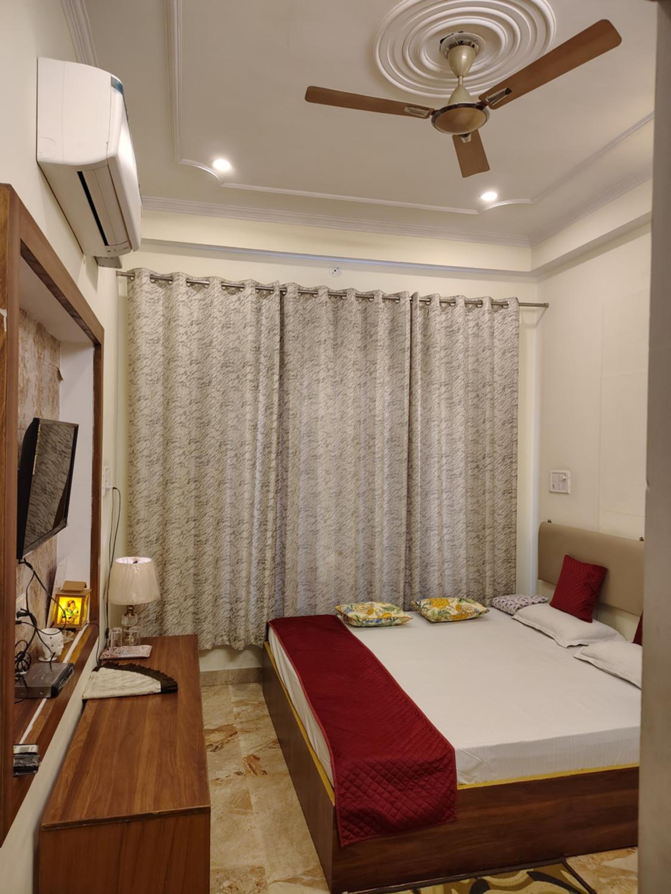 Deluxe Double Room - Photo 1