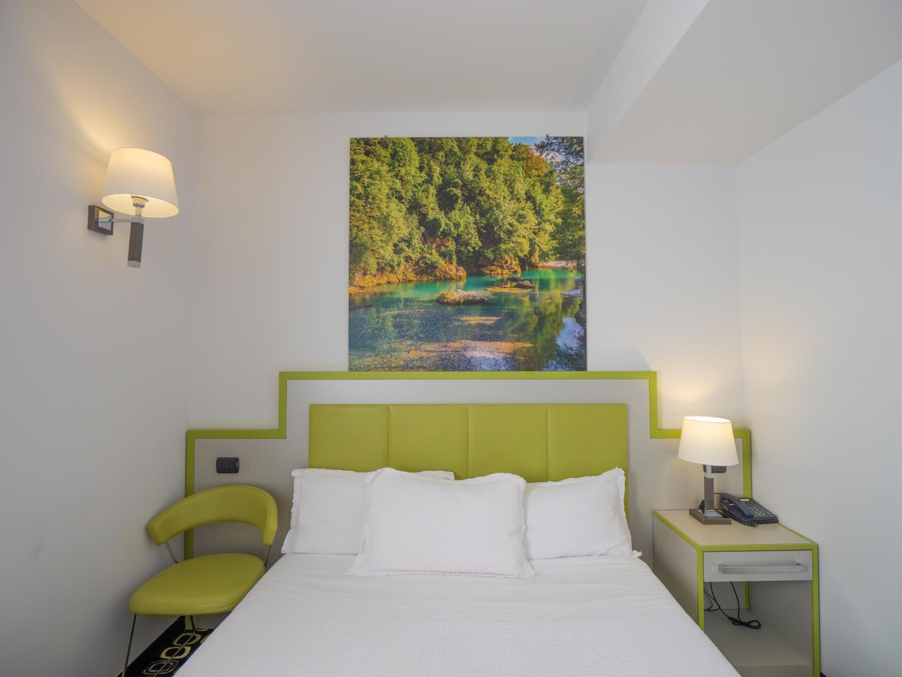 Standard Single Room photo 2