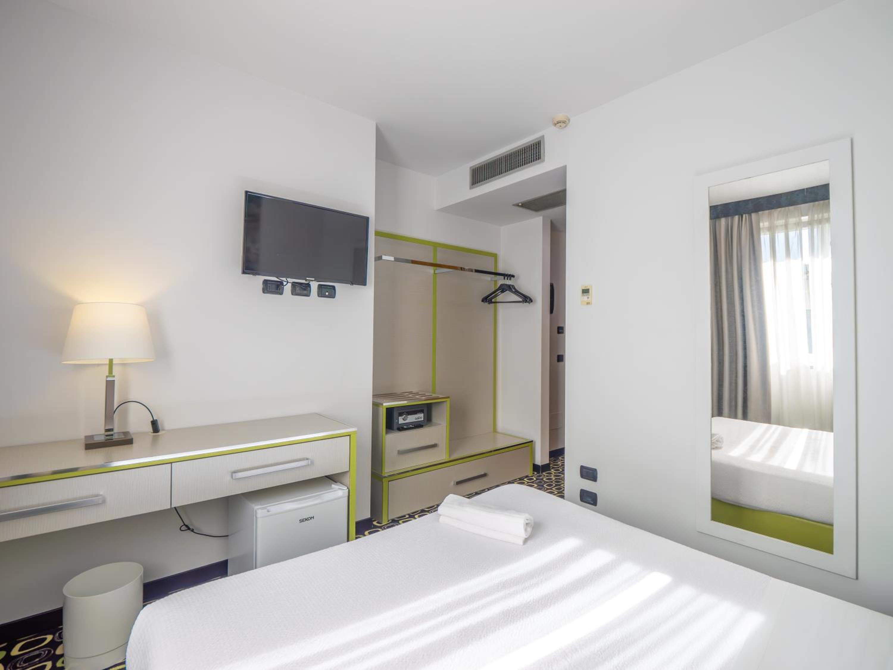 Standard Single Room photo 3