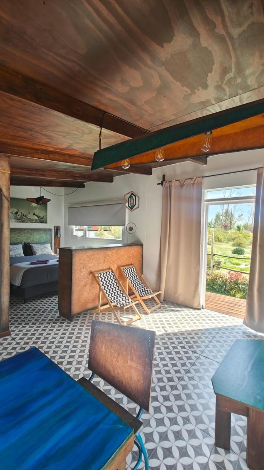 Deluxe Bungalow with Garden View photo 2