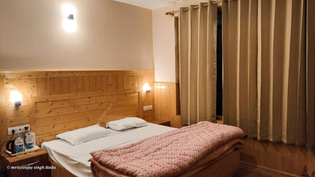 Double Room With Mountain View photo 2