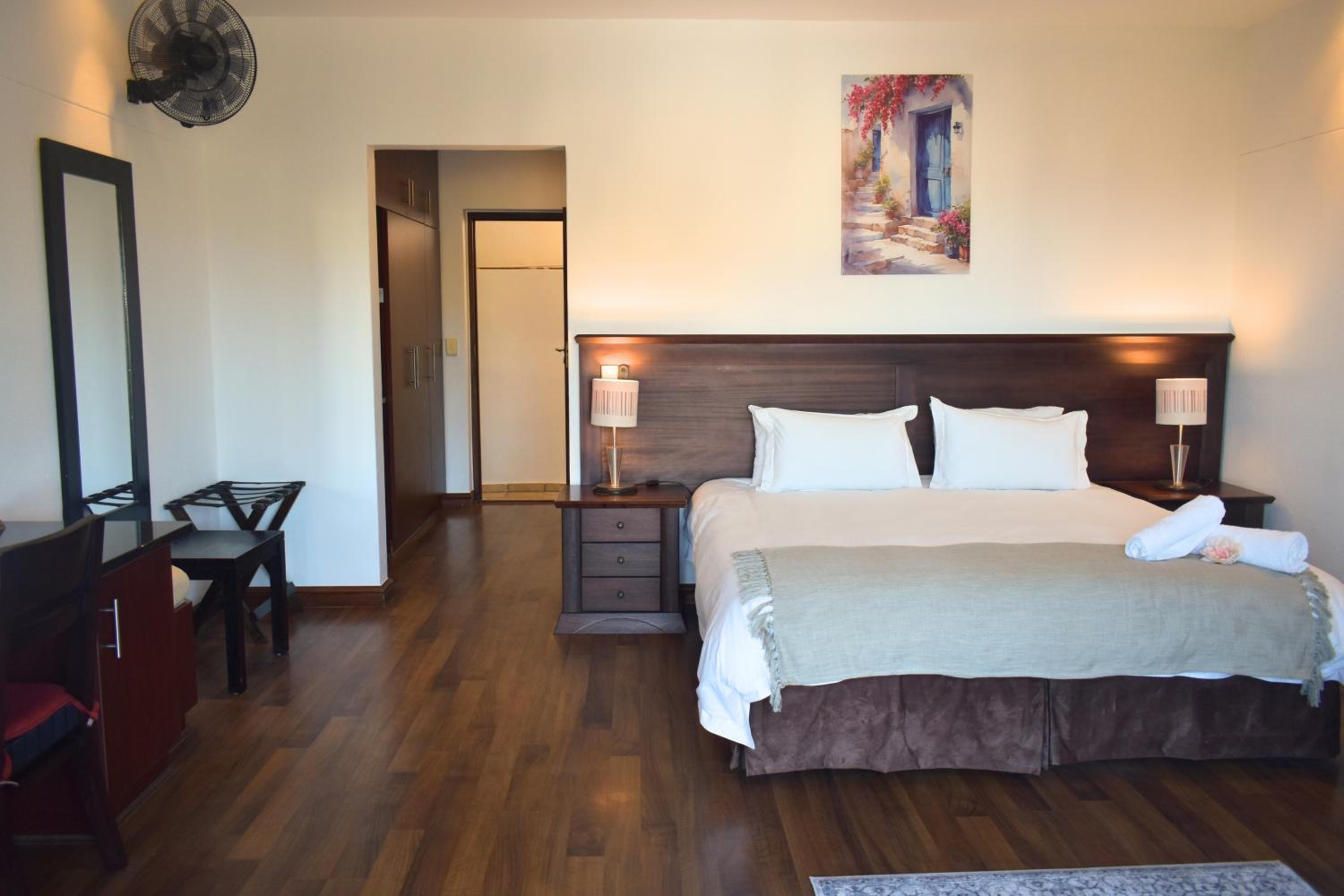 Deluxe Triple Room with Sea View