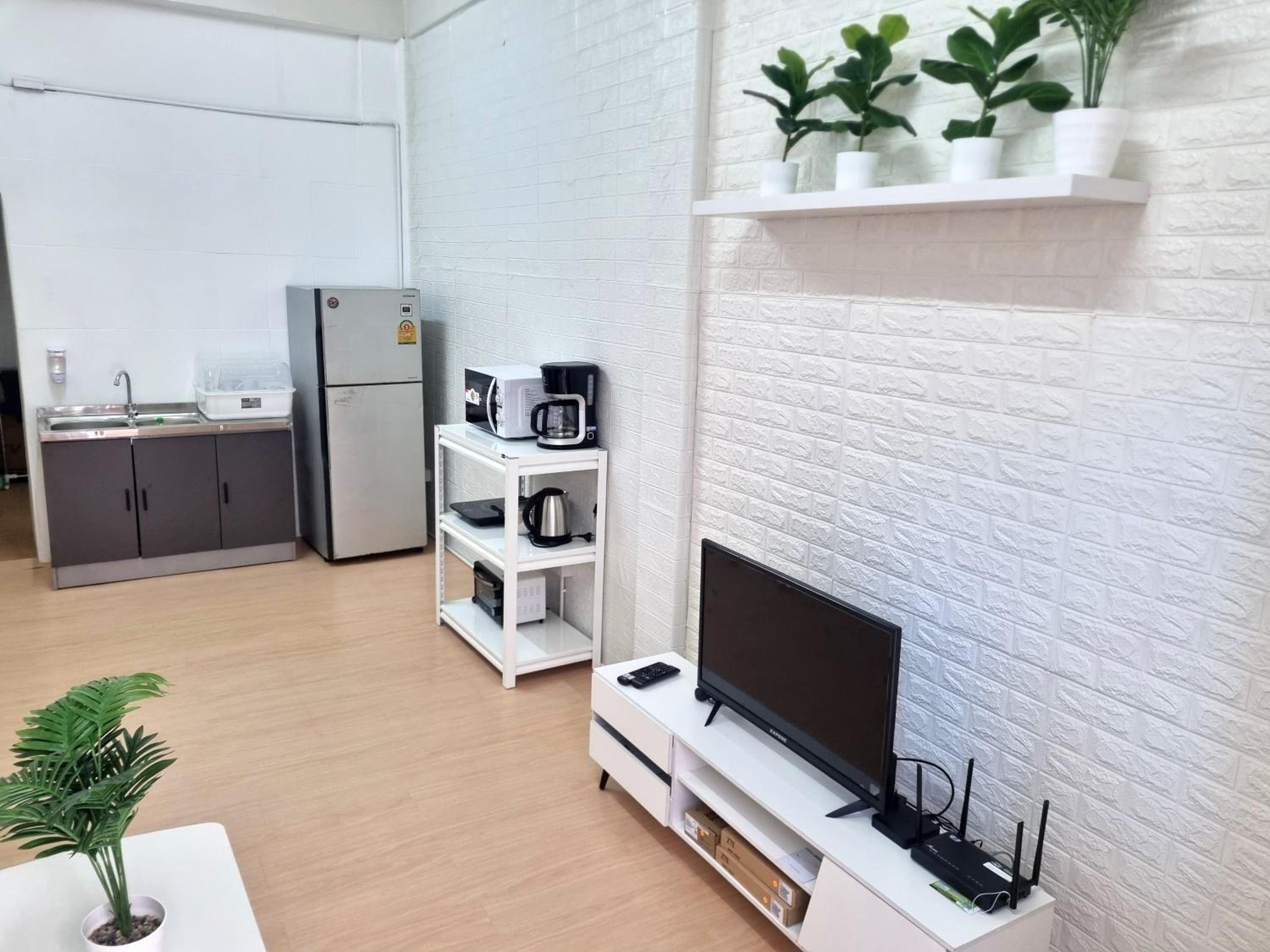 Two-Bedroom House photo 2