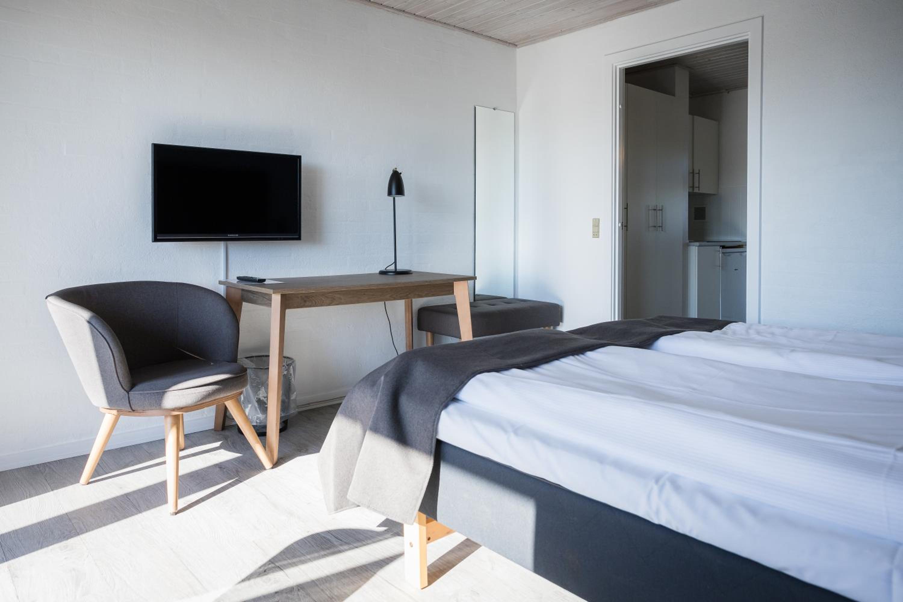Double Room - Photo 2