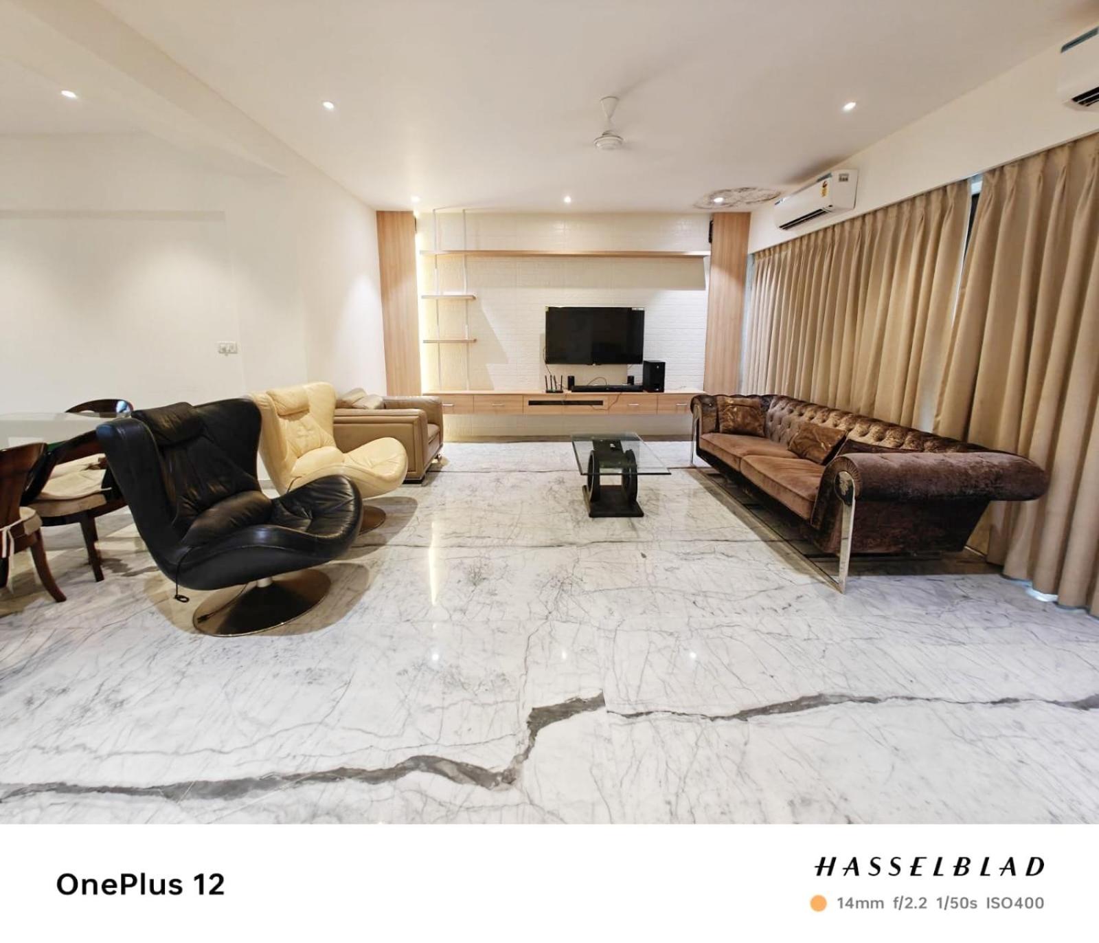 Villa photo 1