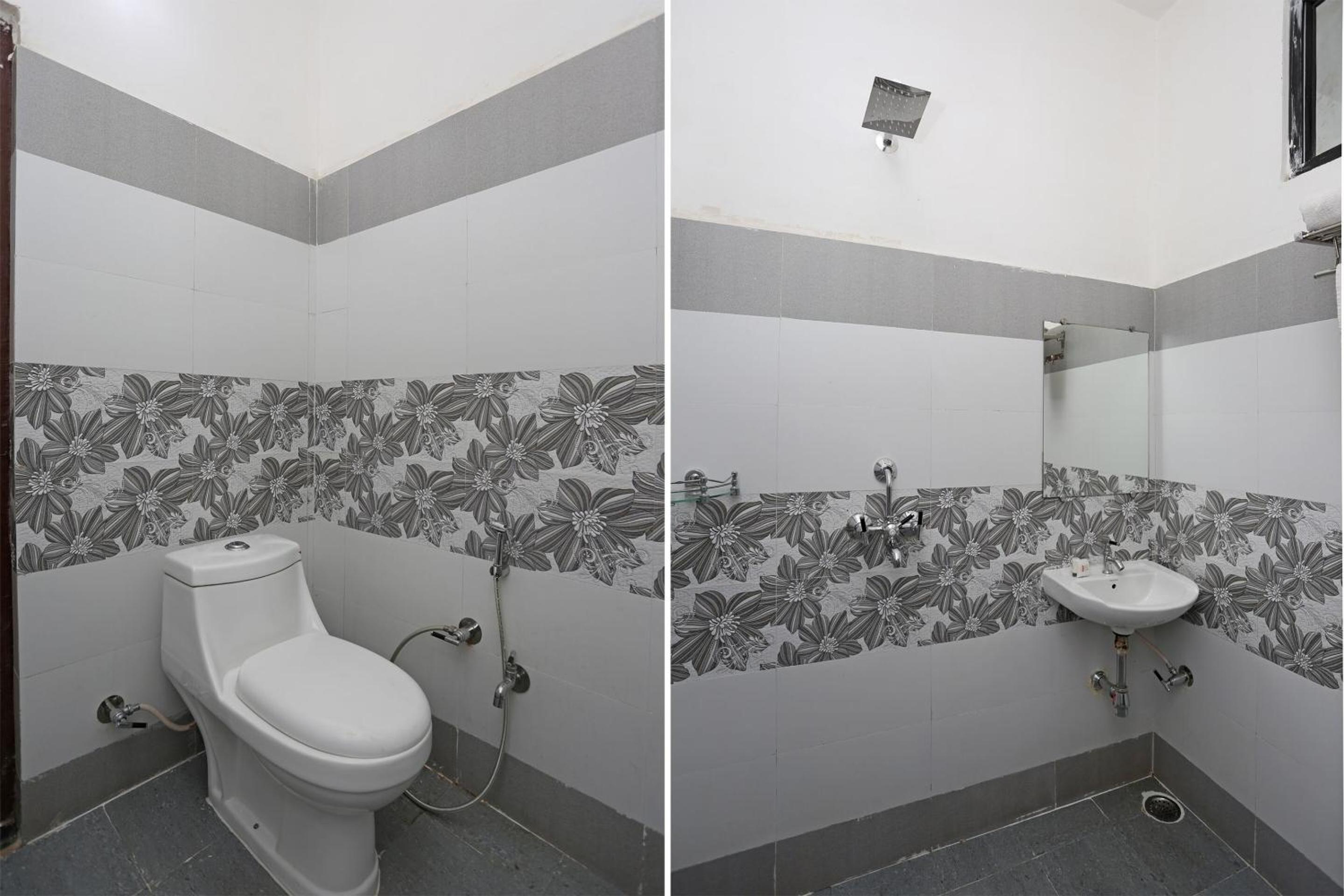 Classic Triple Room photo 2