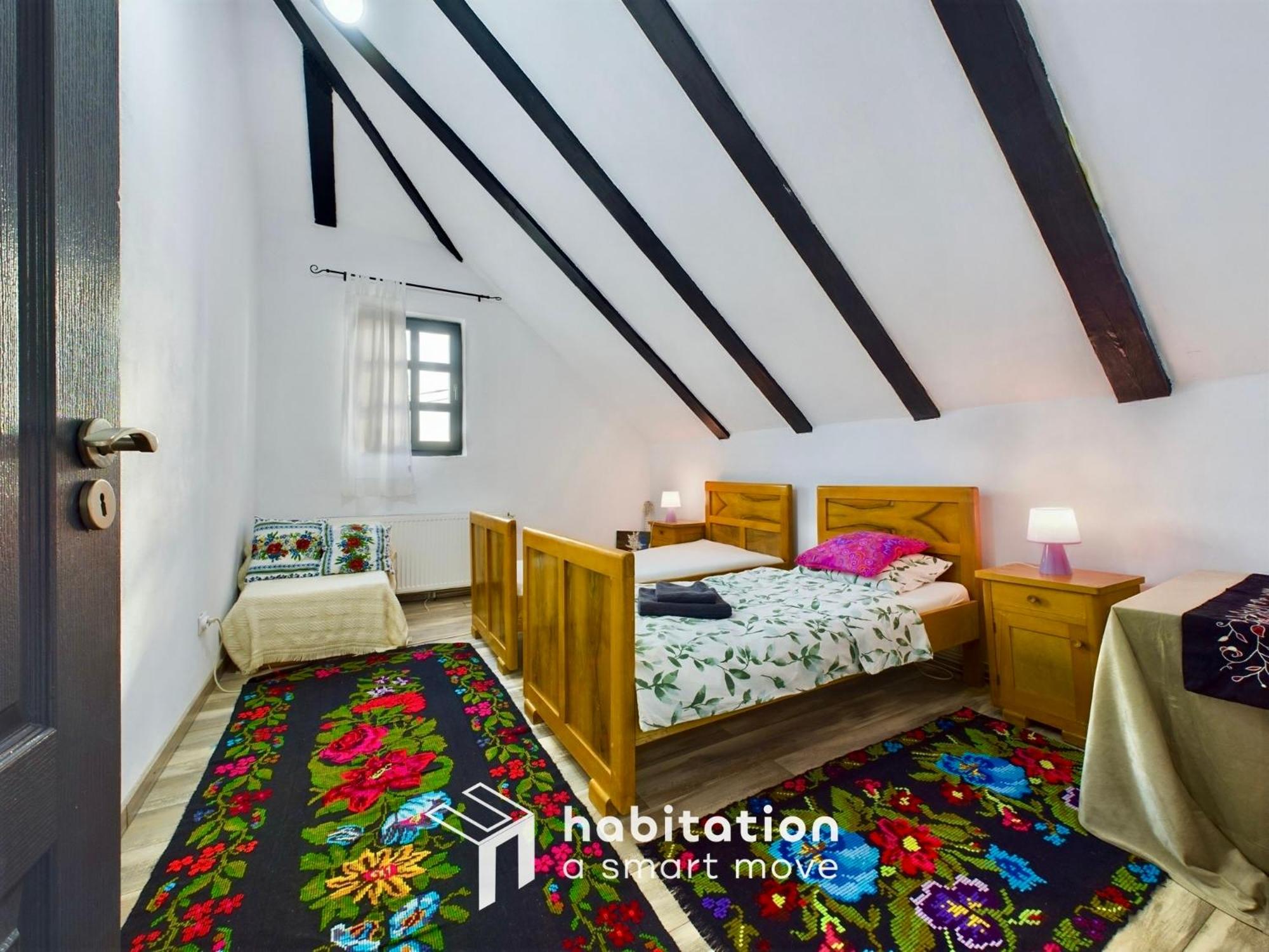 Four-Bedroom House photo 1