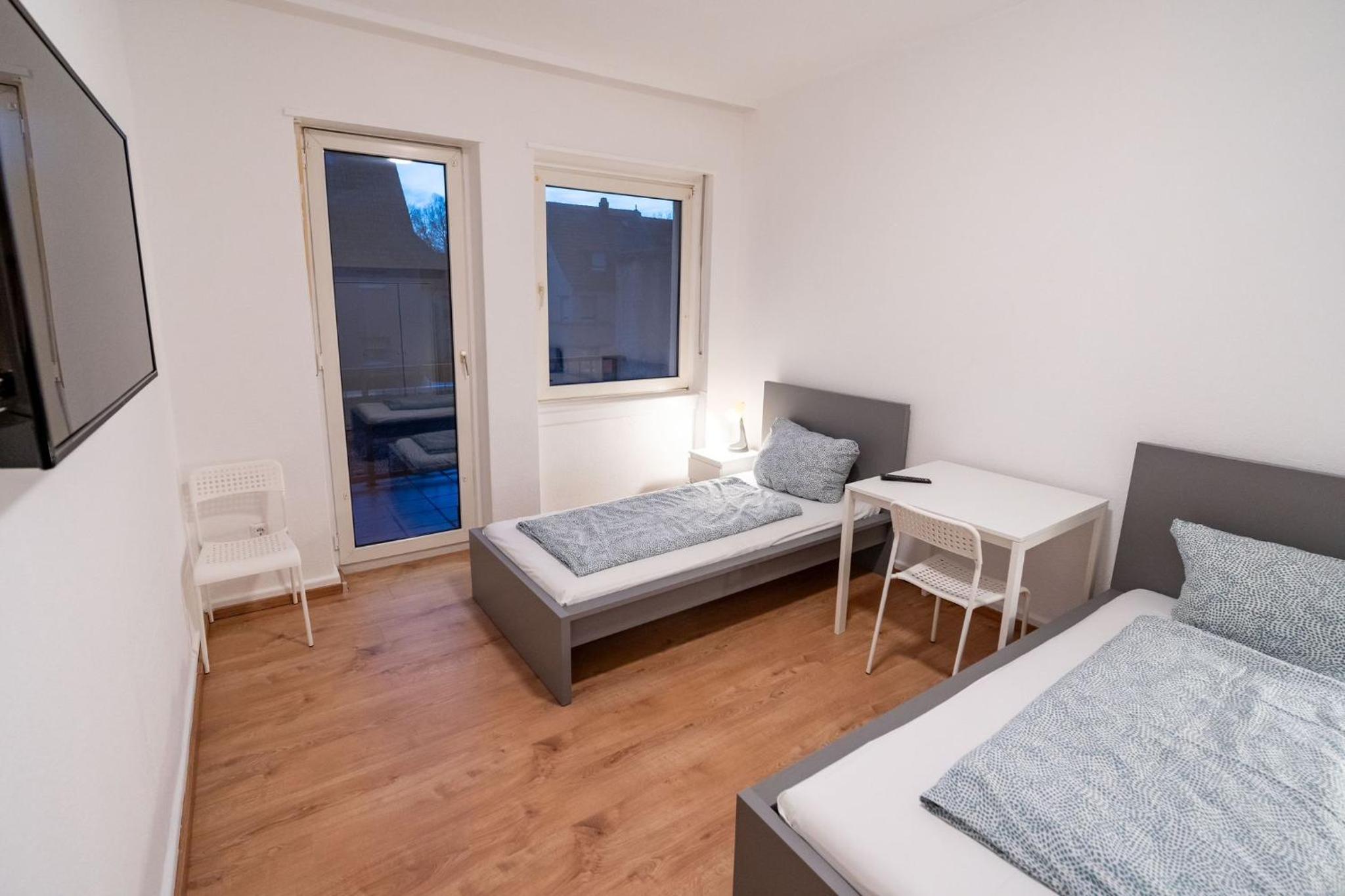 Three-Bedroom Apartment With Balcony photo 1