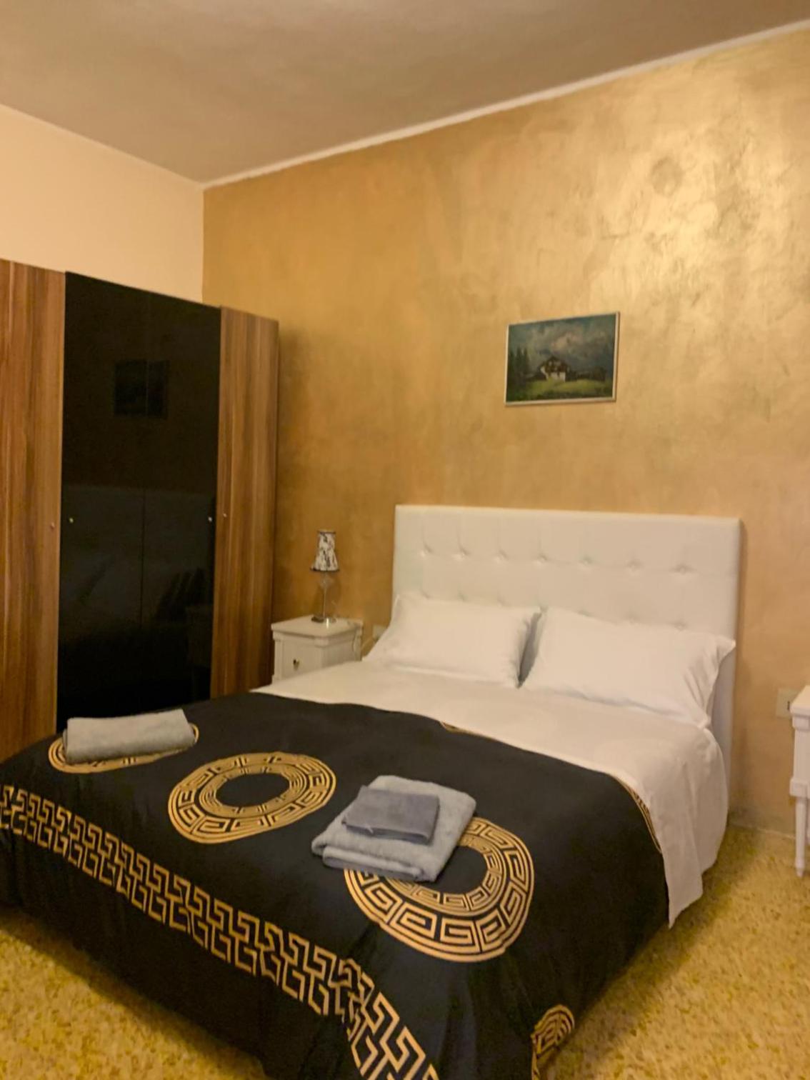 Double Room with Garden View - Photo 4