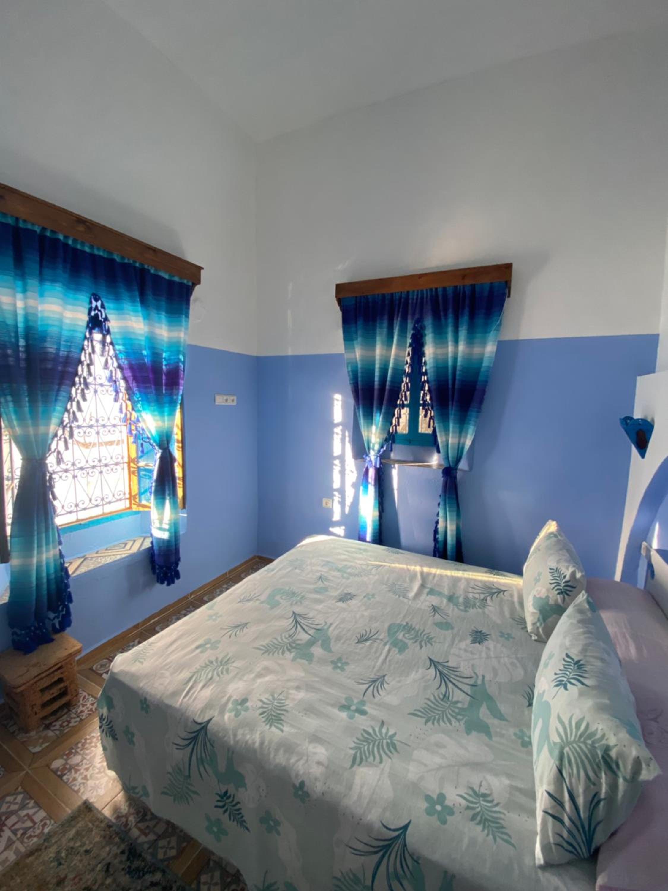 Deluxe Room - Photo 15