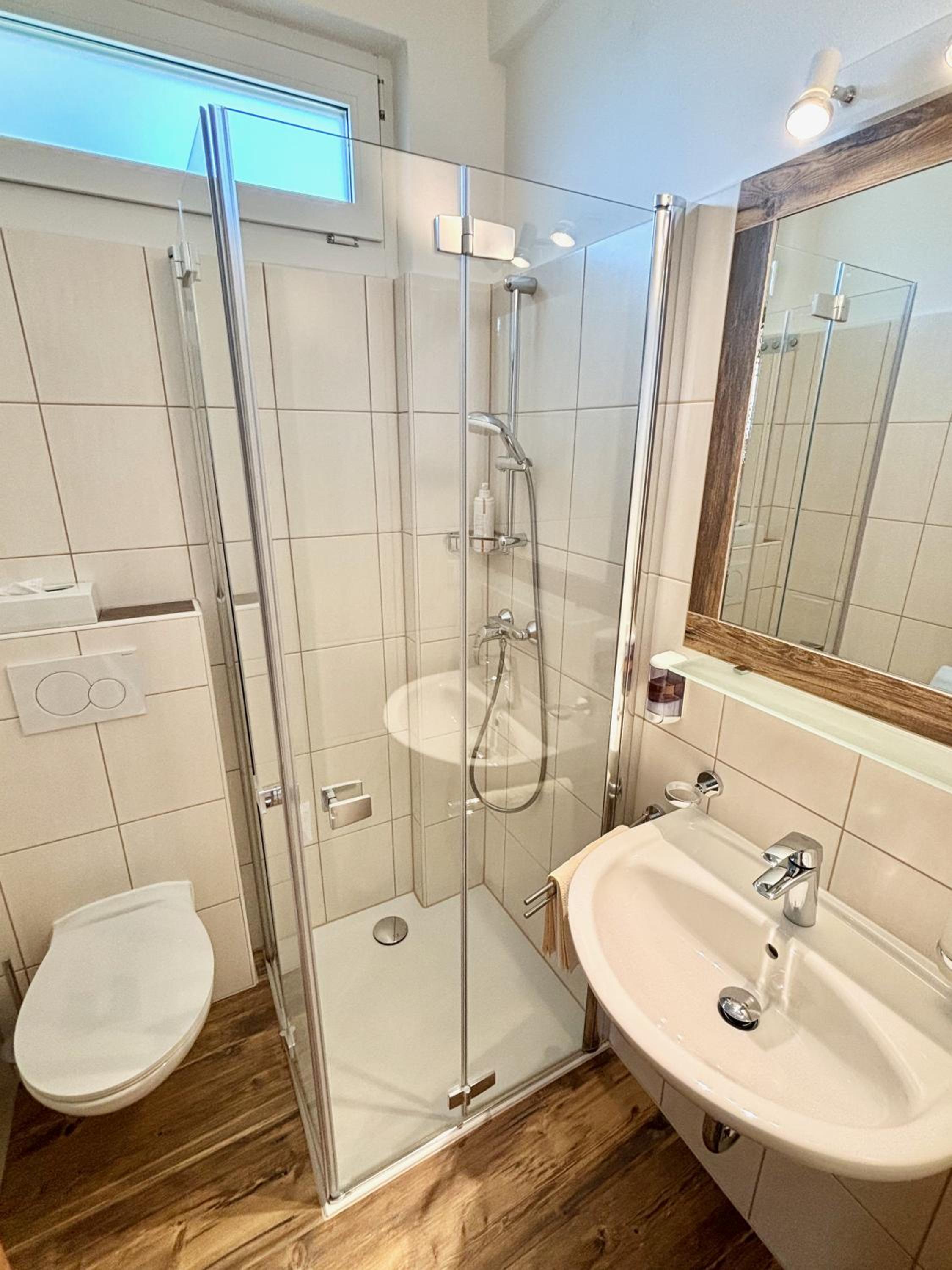 Single Room photo 3
