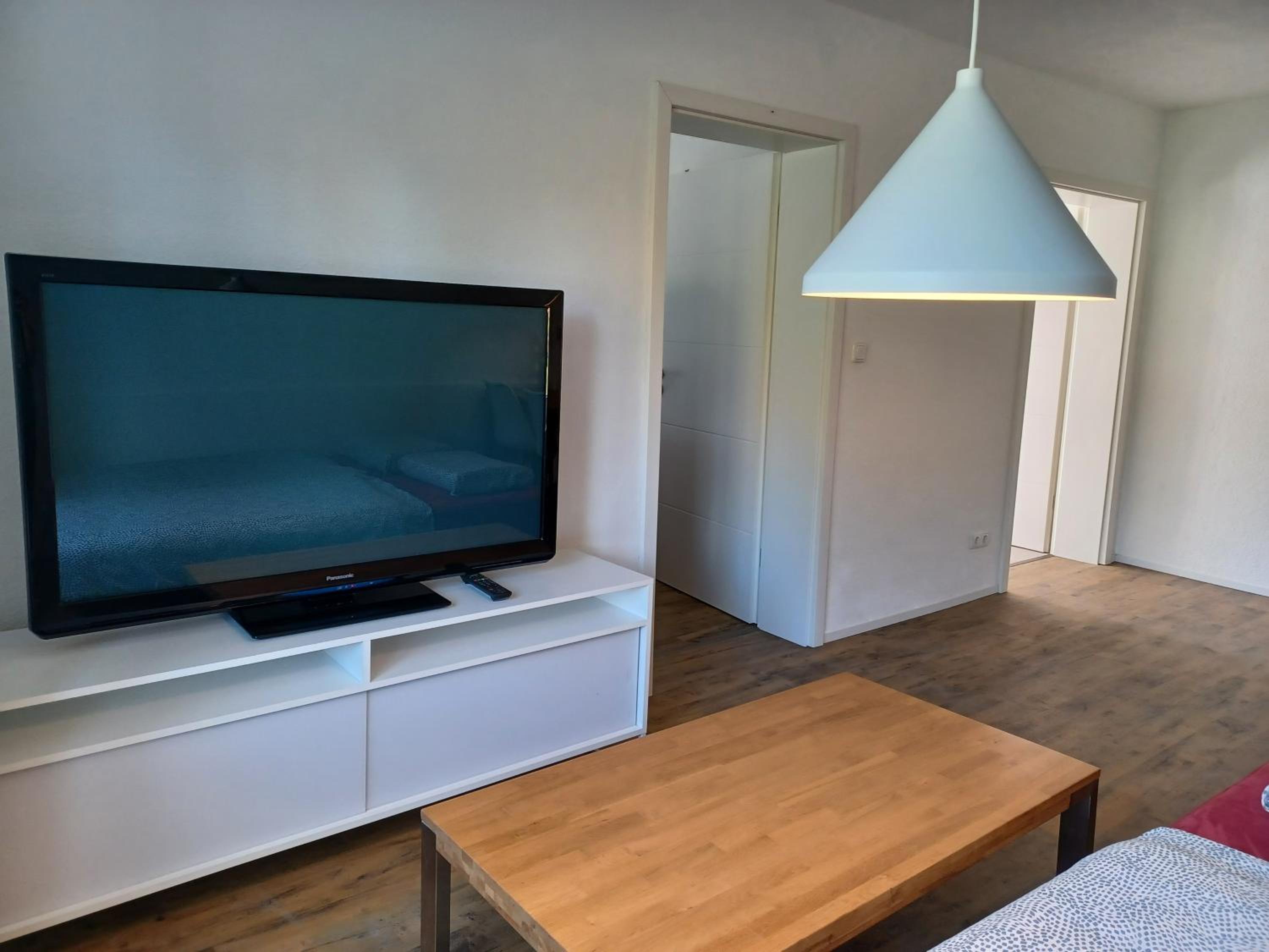 One-Bedroom Apartment with Terrace photo 1