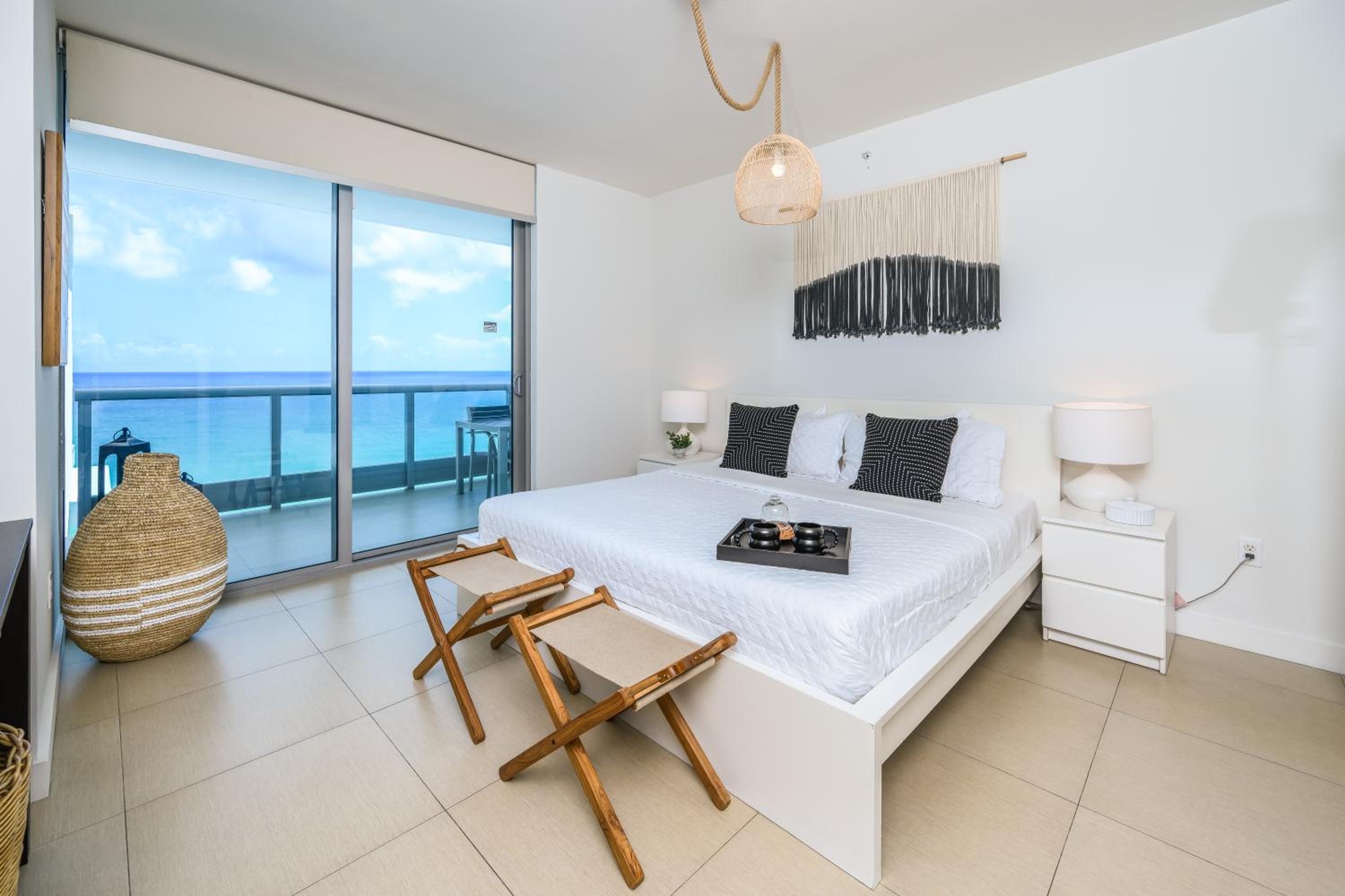 Luxury Beachfront Apartment