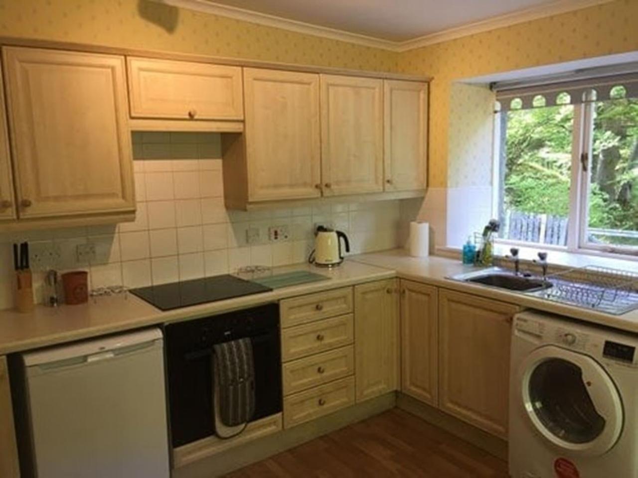 Two-Bedroom House photo 3
