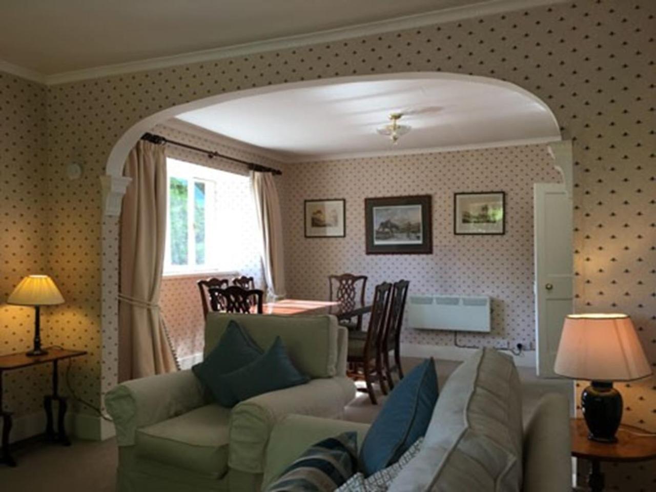 Two-Bedroom House photo 2