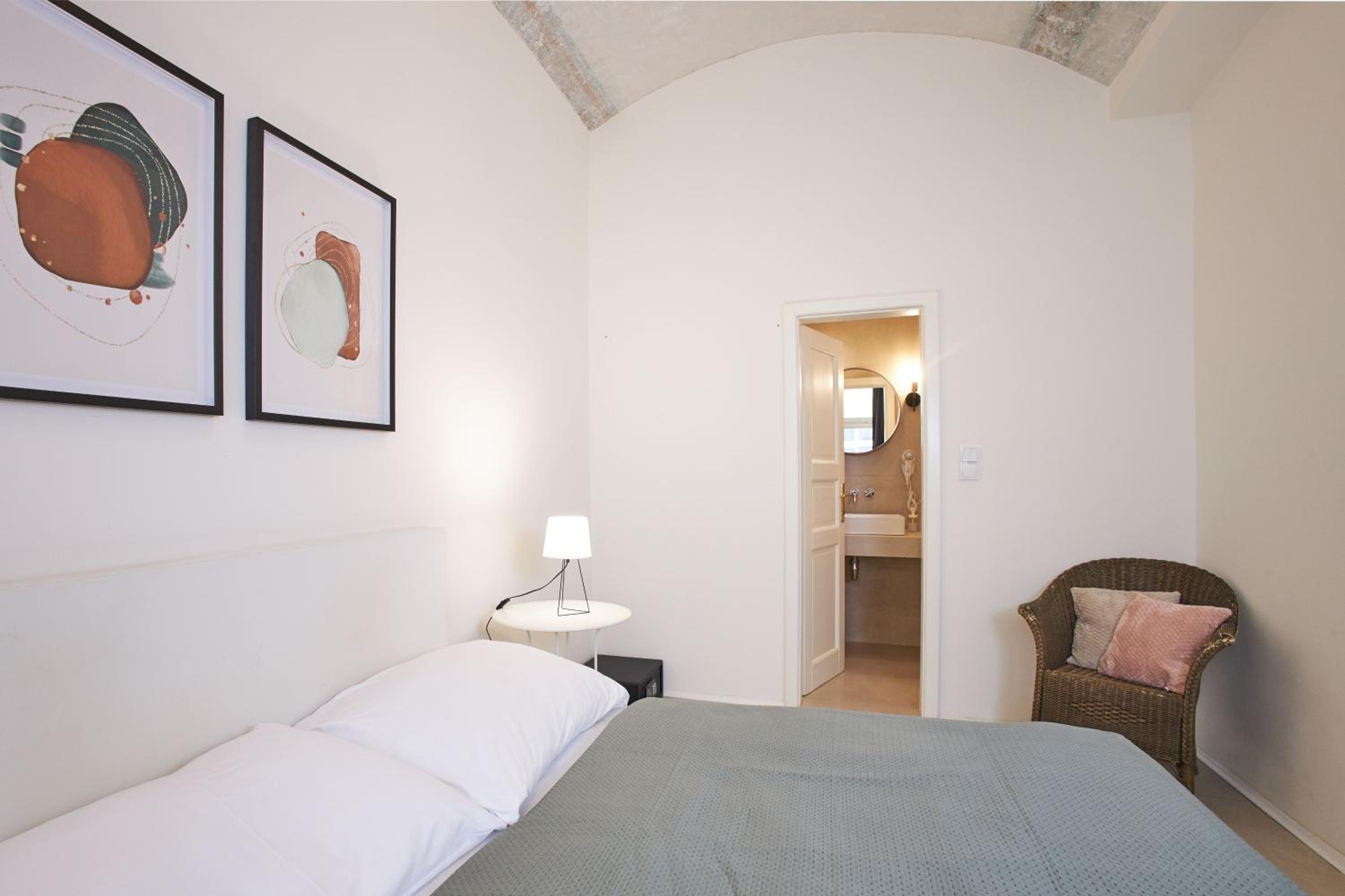 Superior Apartment