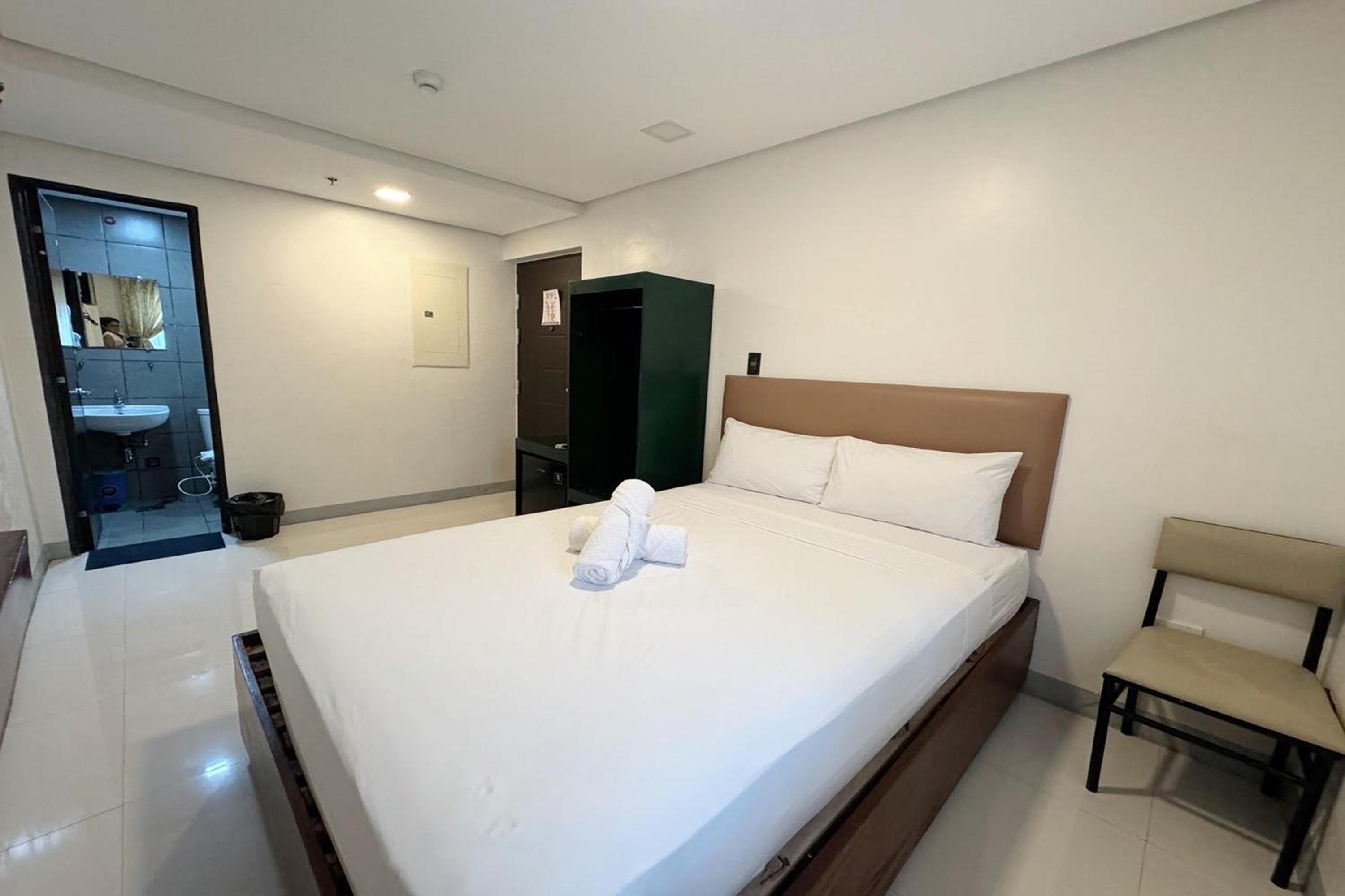 Deluxe Double Room photo 3