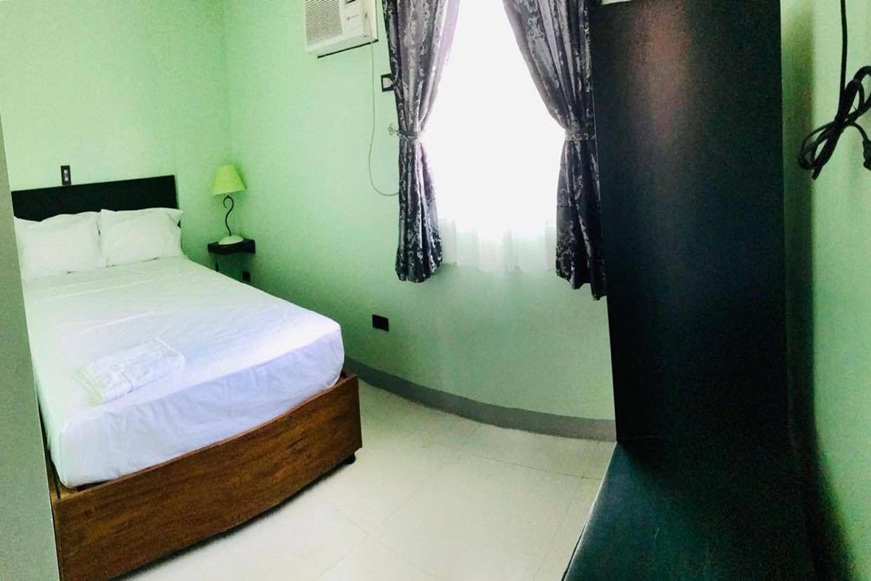 Standard Double Room - Photo 2