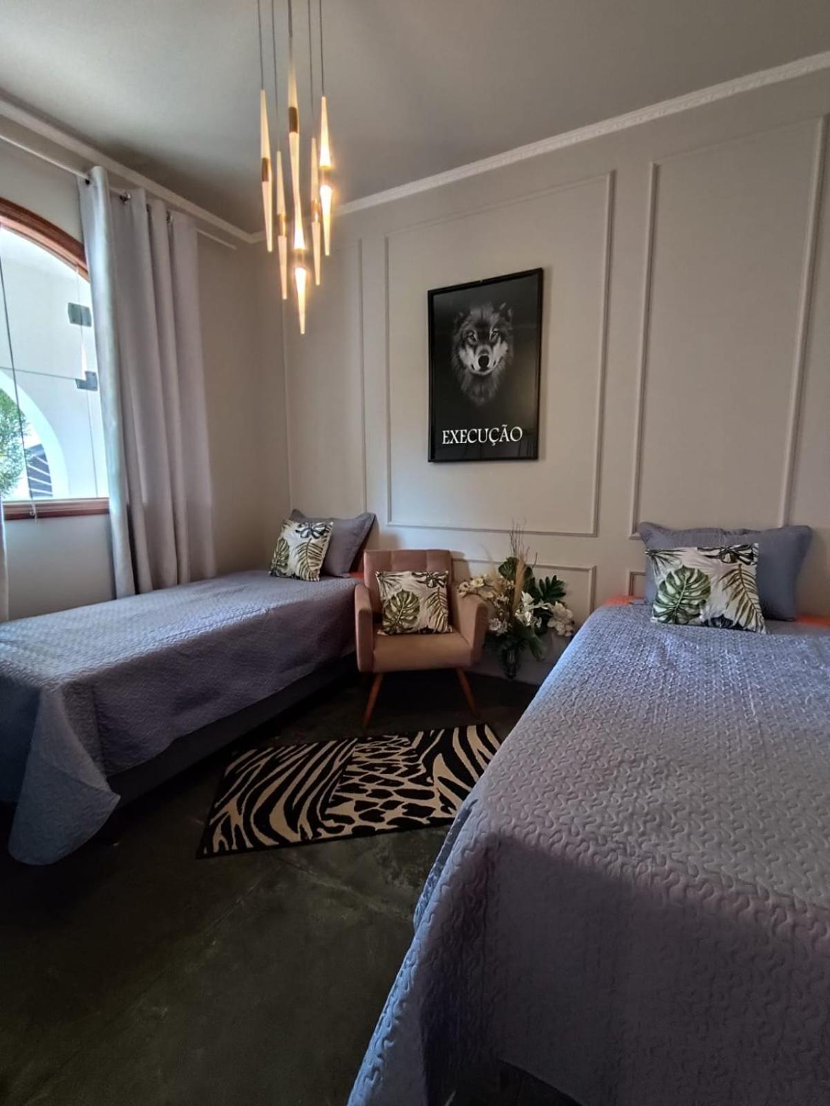 Double or Twin Room with Shared Bathroom photo 1