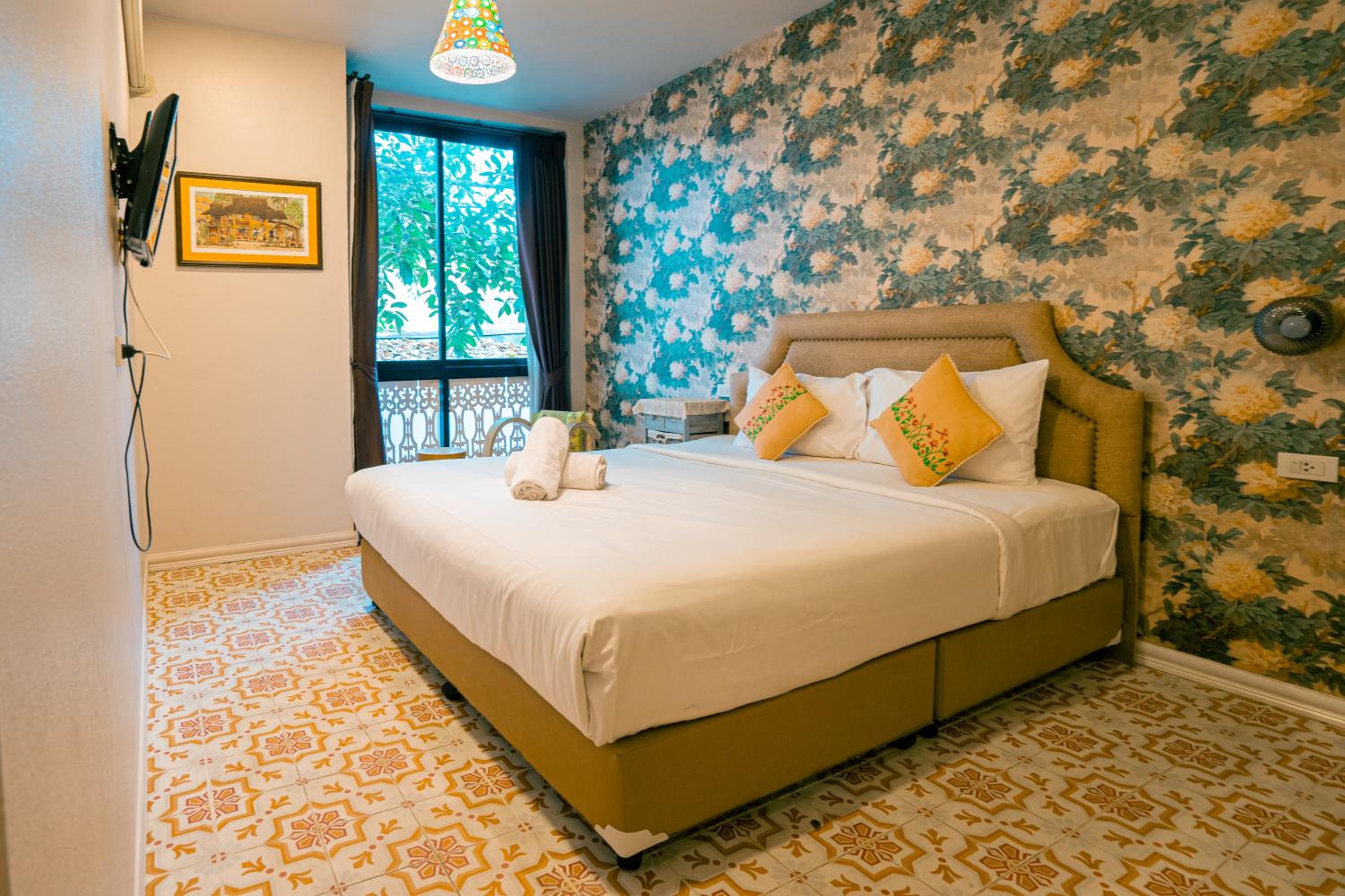 Superior King Room - Photo 1